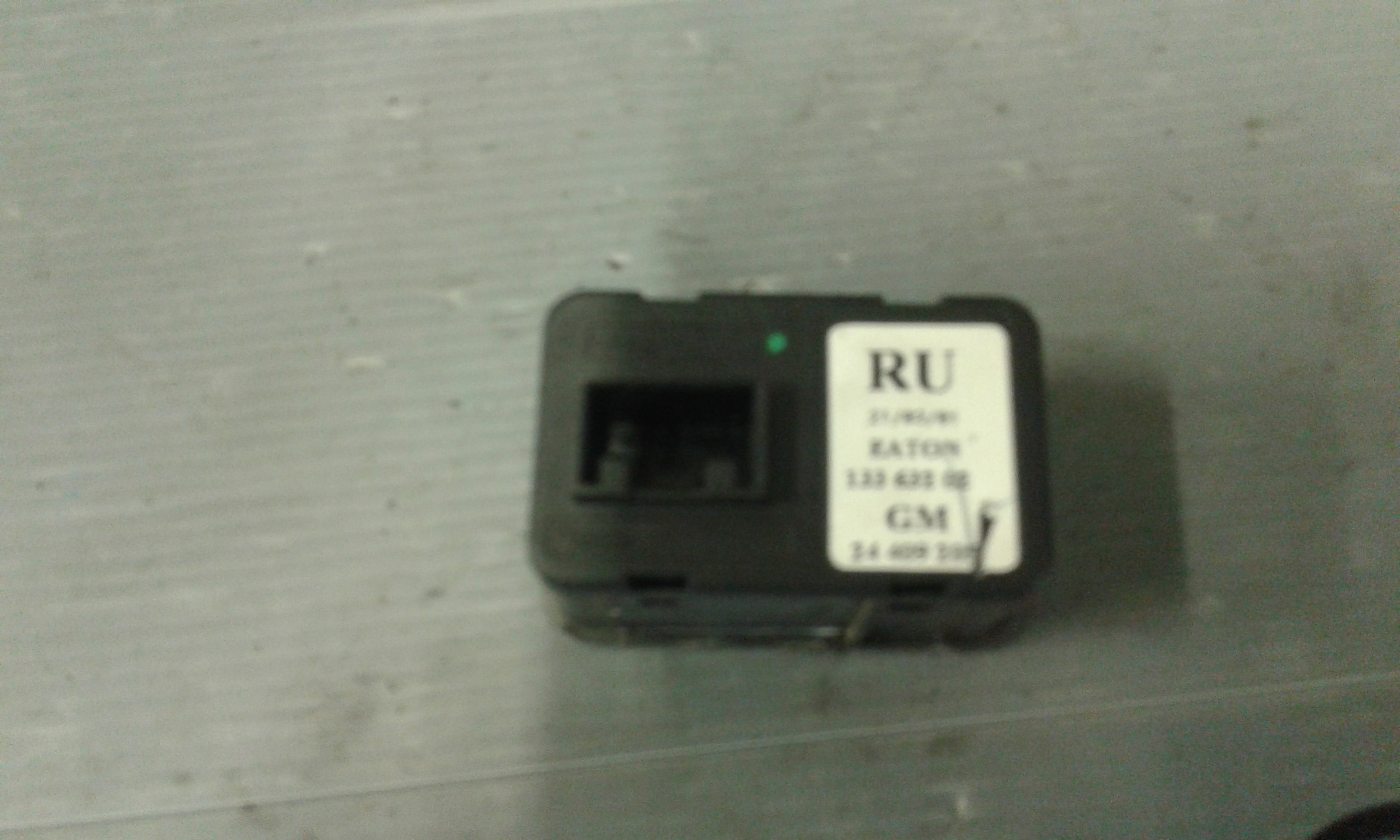 Interruttore Alzacristalli Porta Ant. Sinistro Usato