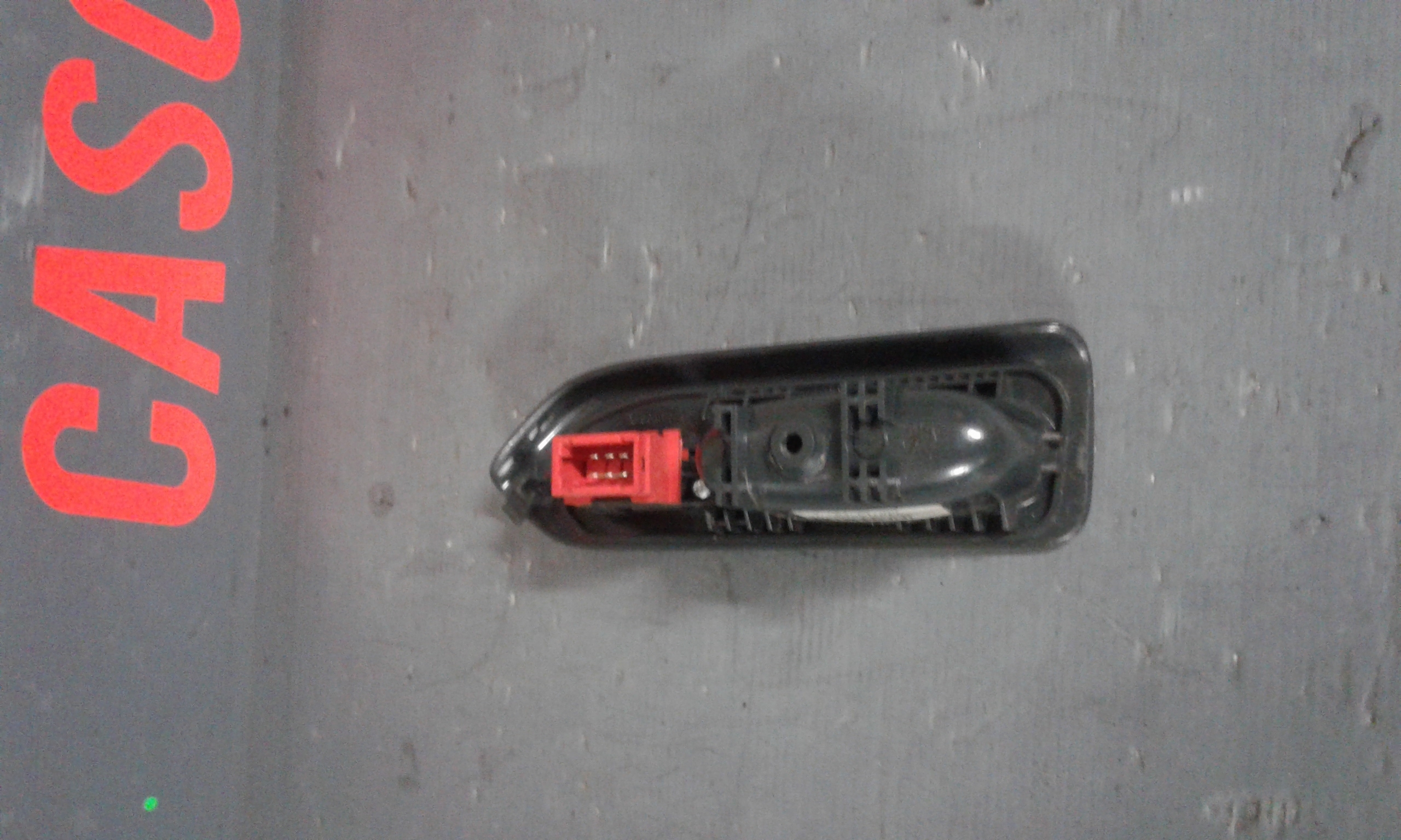 Interruttore Alzacristalli Porta Post. Destro Usato