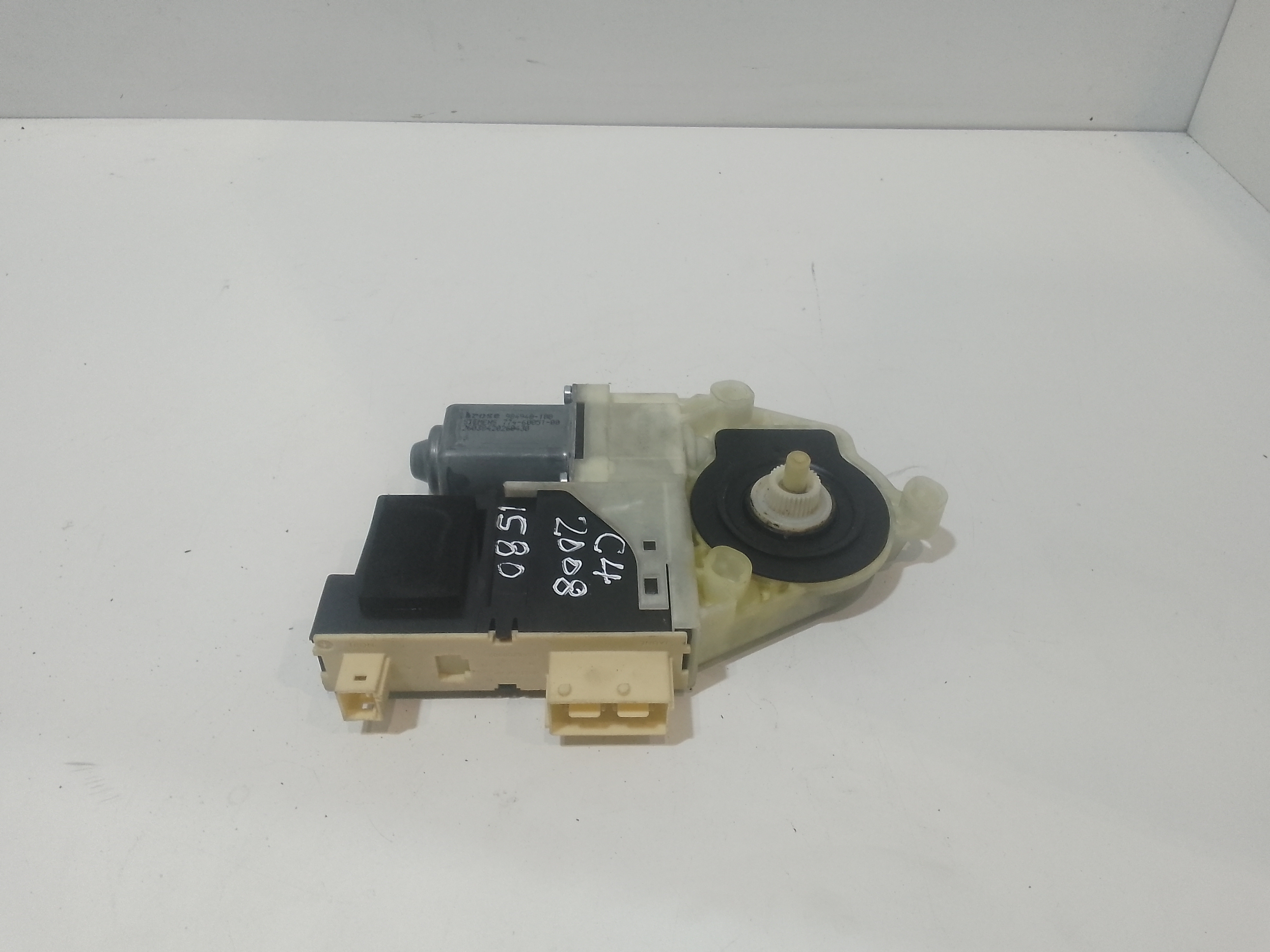 Motorino Alzacristallo Porta Ant. Destro 9222AV Usato