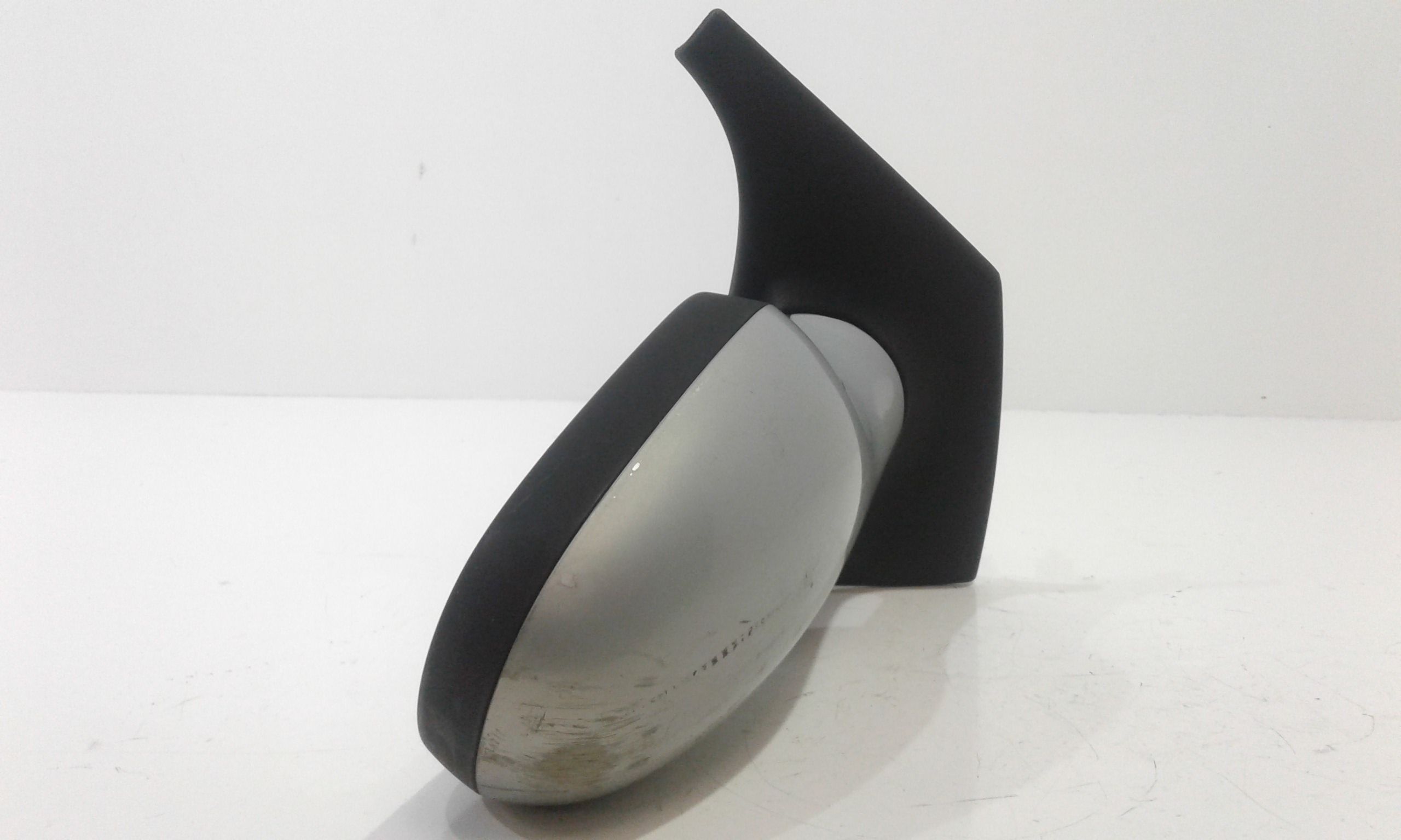 Retrovisore Est. Destro Usato