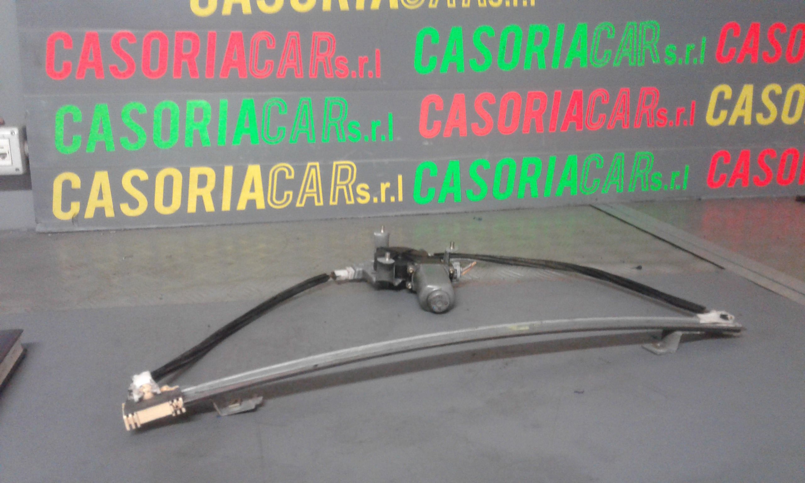 Alzacristallo Porta Ant. Destro 7700838589 Usato