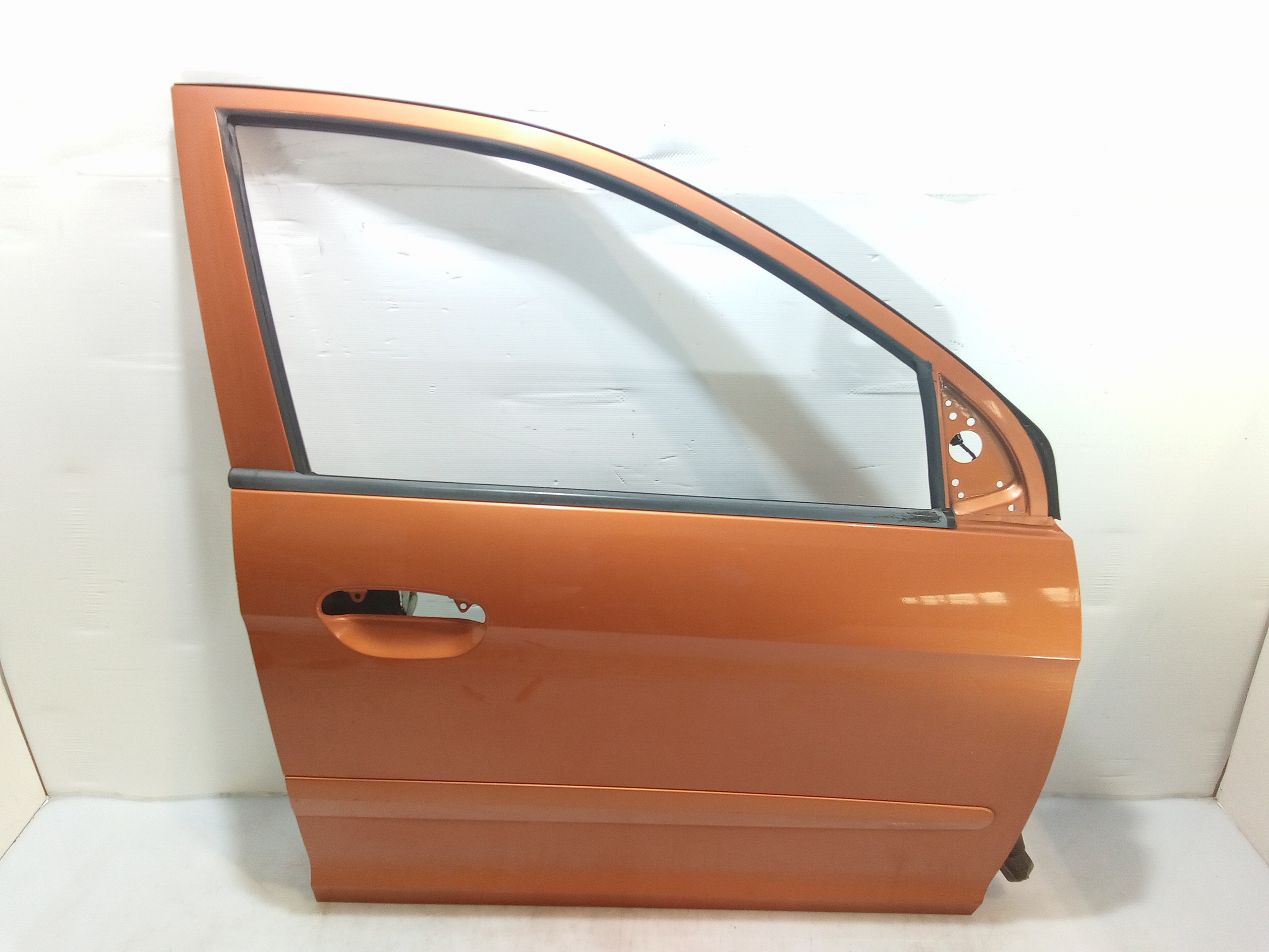 Porta Ant. Destro 7600407010 Usato