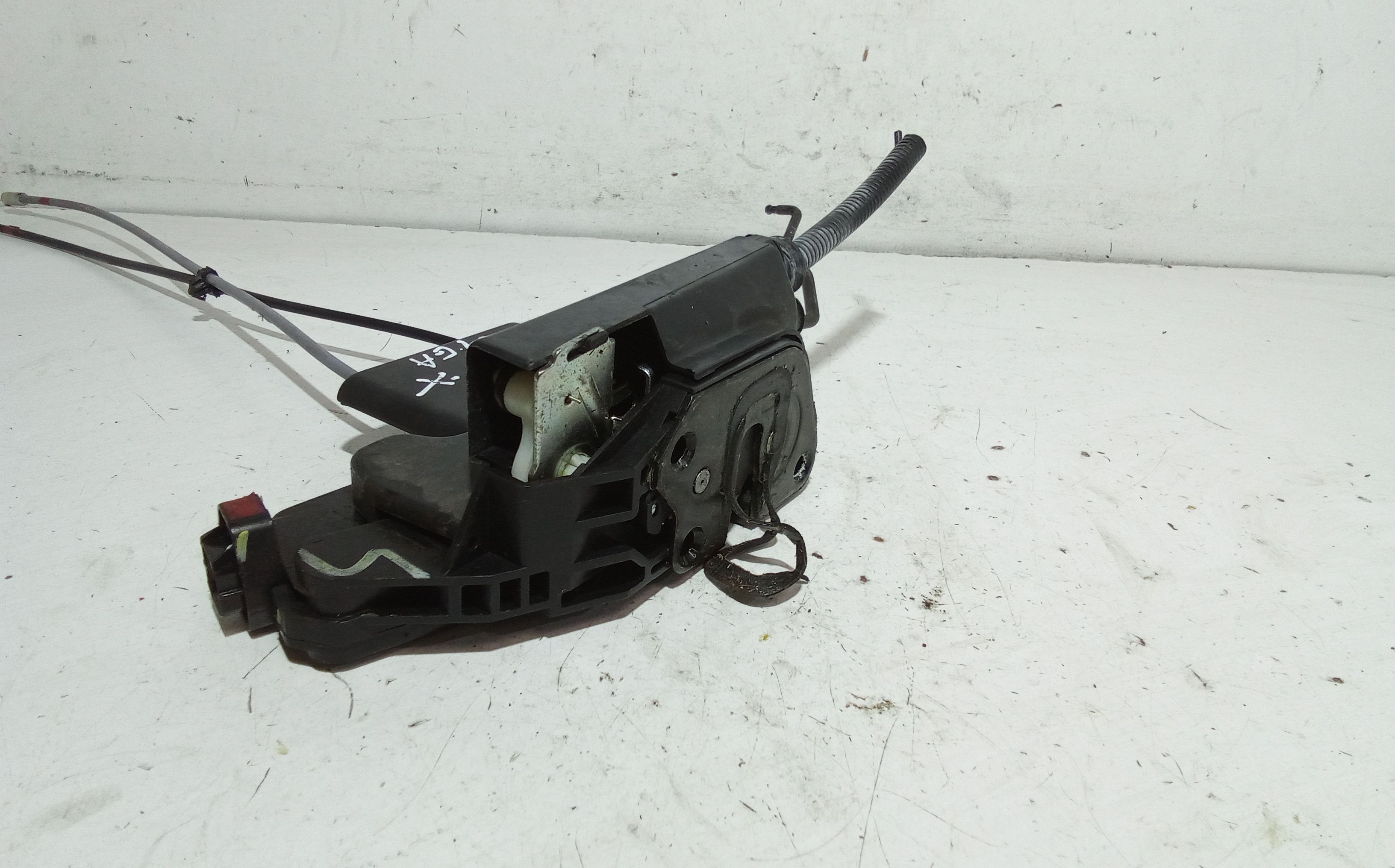 Serratura Porta Ant. Sinistro 813111F010 Usato