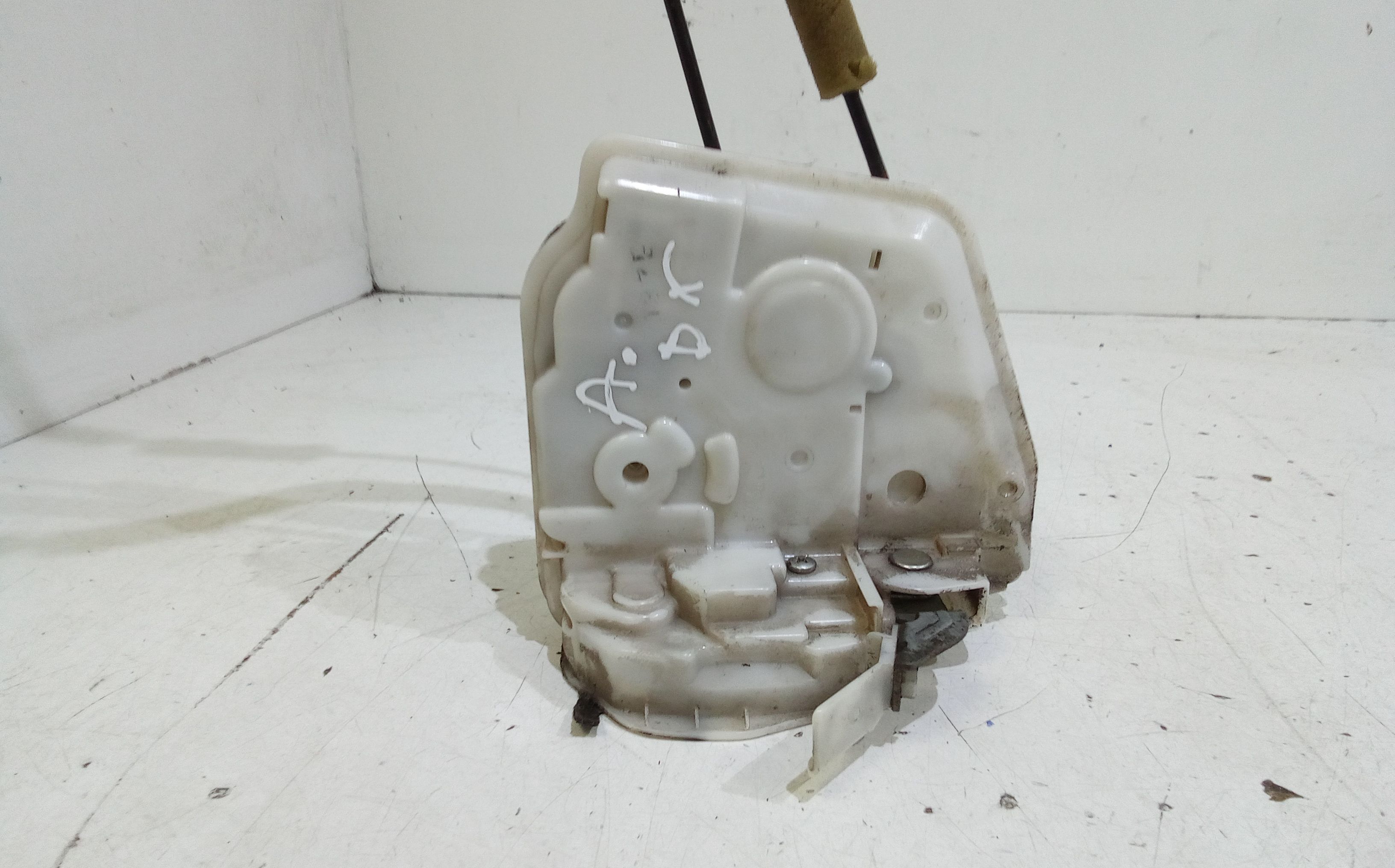 Serratura Porta Ant. Destro BBM558310C Usato