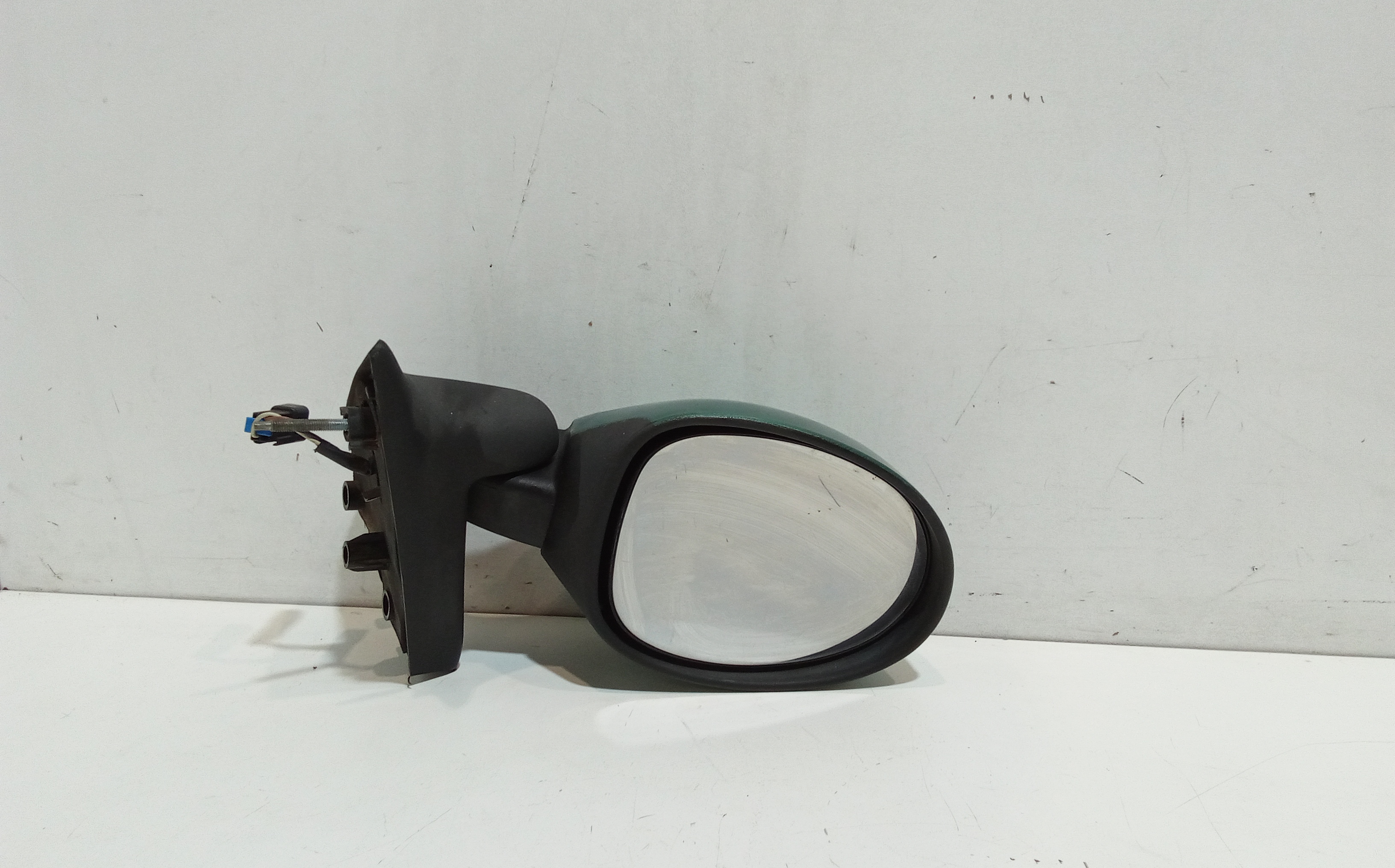 Retrovisore Est. Destro 7701207794 Usato