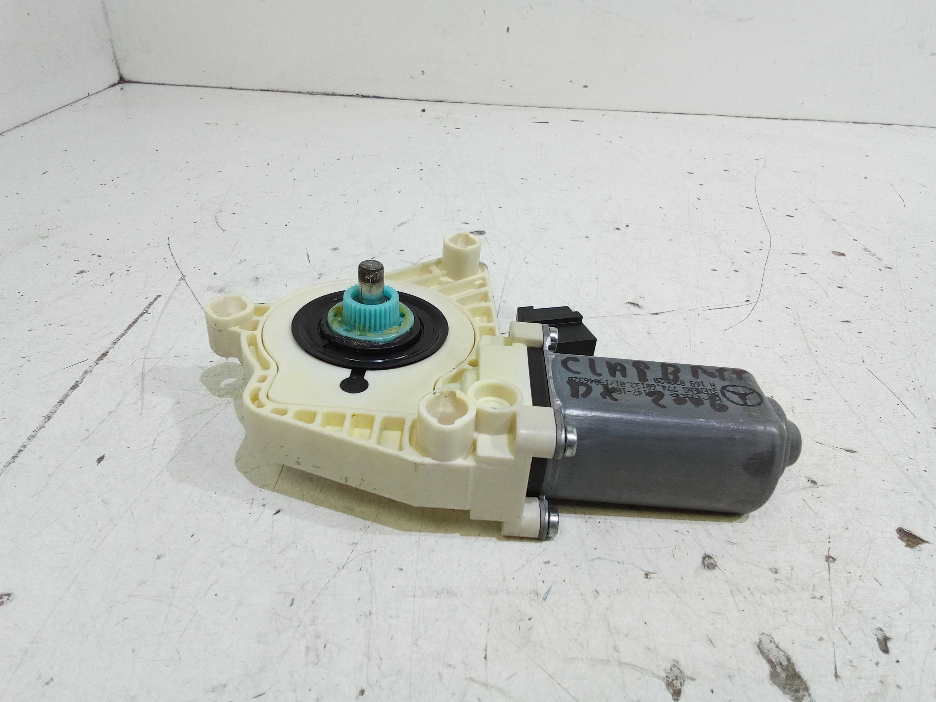 Motorino Alzacristallo Porta Post. Destro A1698202042 Usato