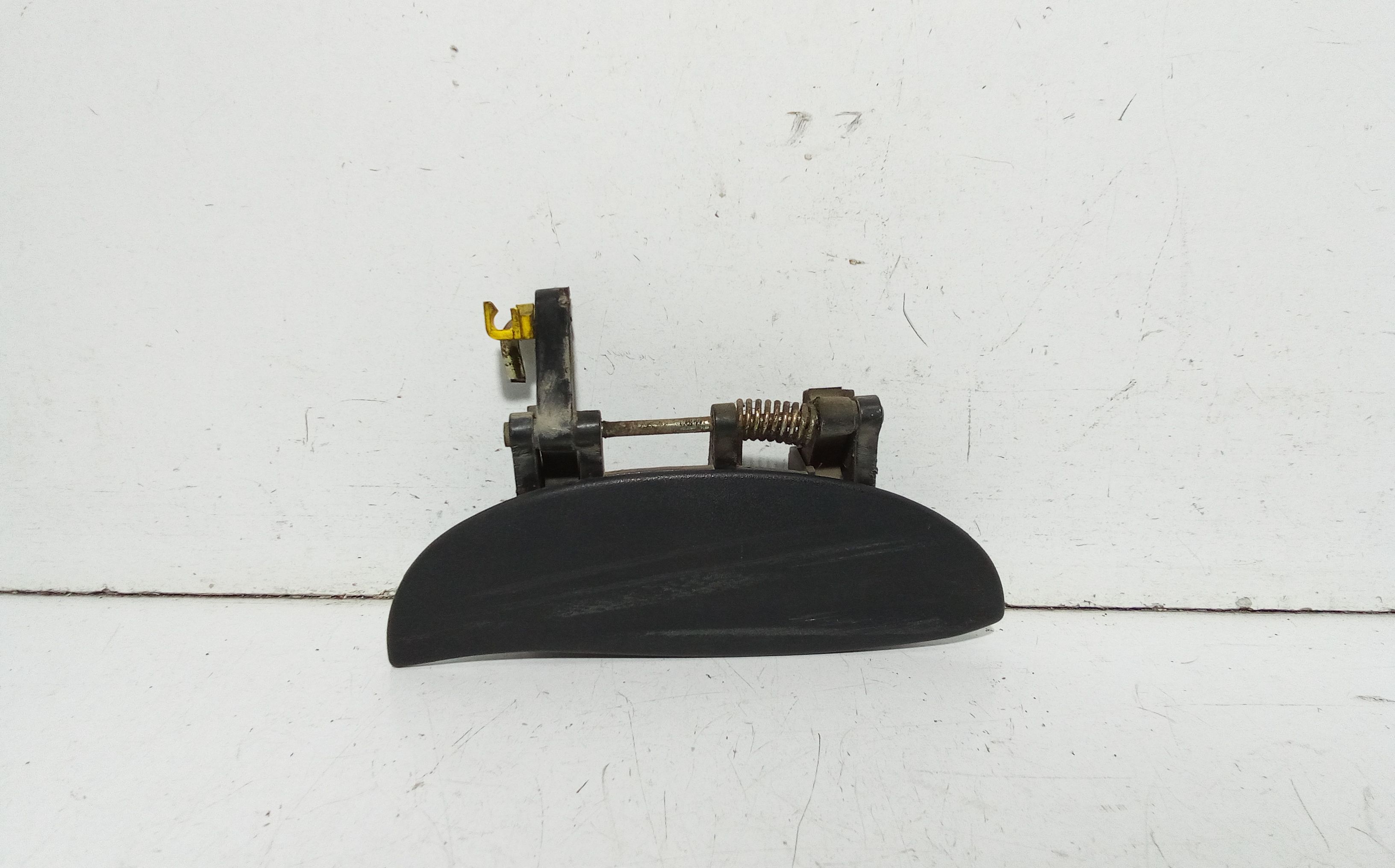 Maniglia Porta Post. Destro 8366002100CA Usato