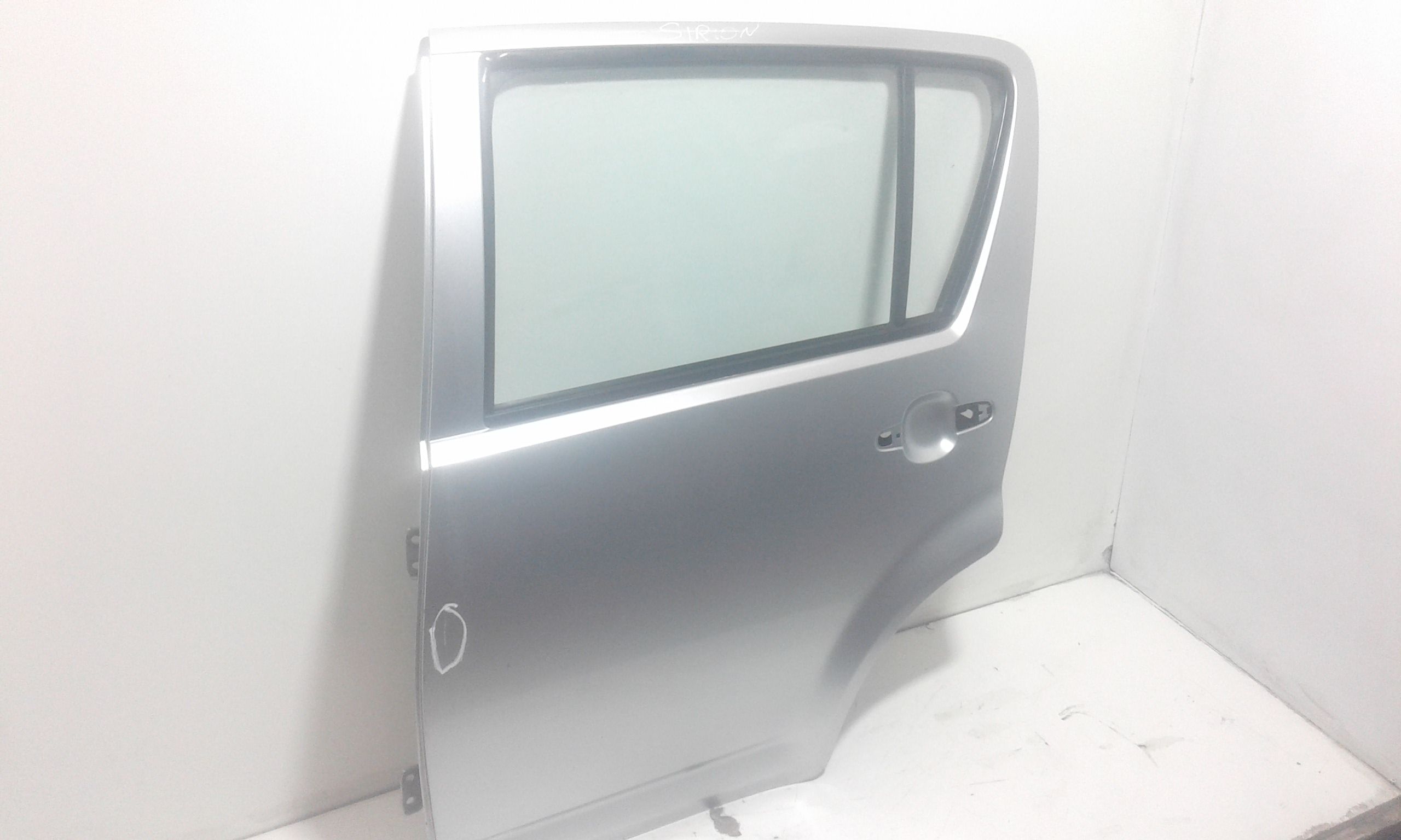 Porta Post. Sinistro 67004B1020 Usato