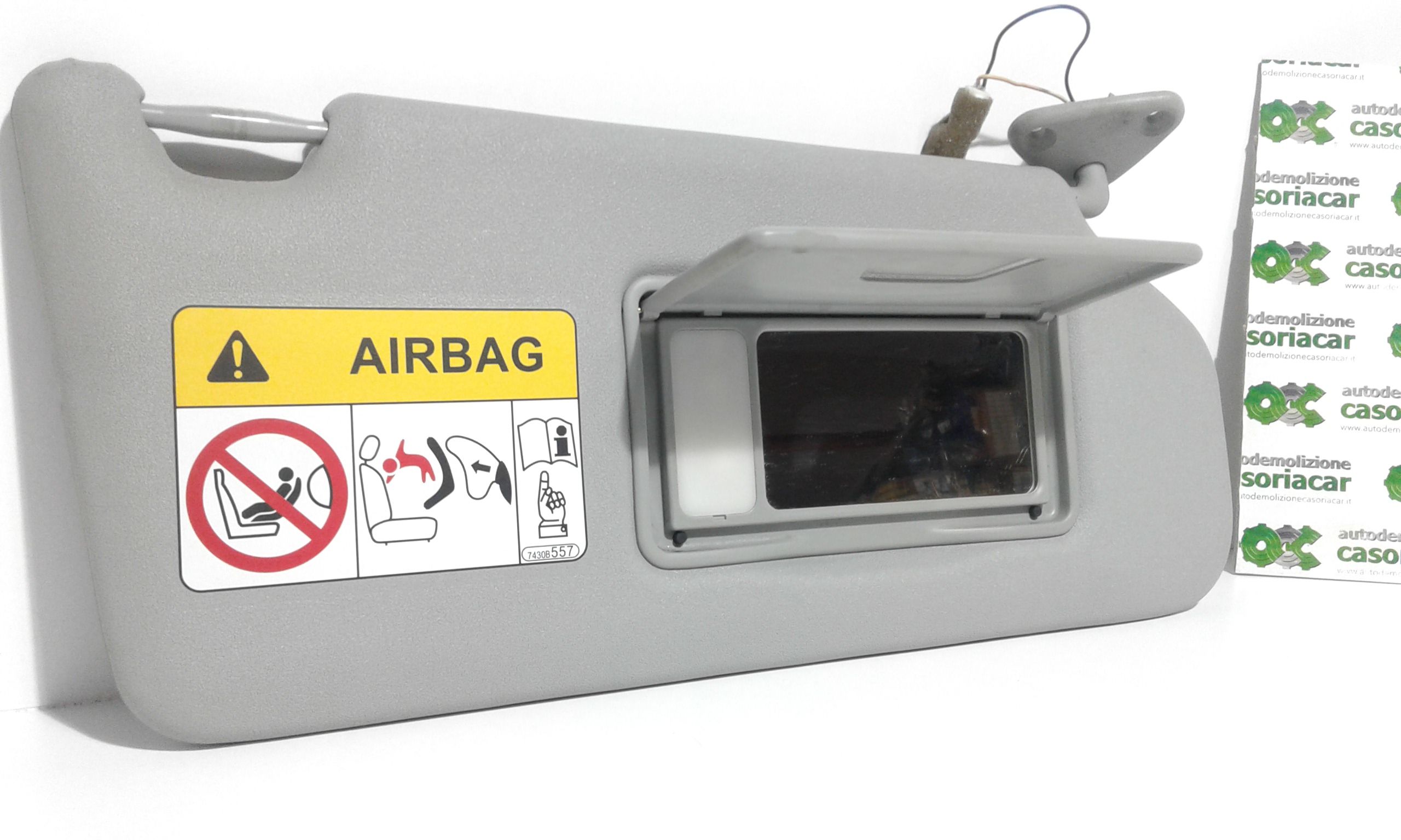 Aletta Parasole Parabrezza Destro 1609989080 Usato