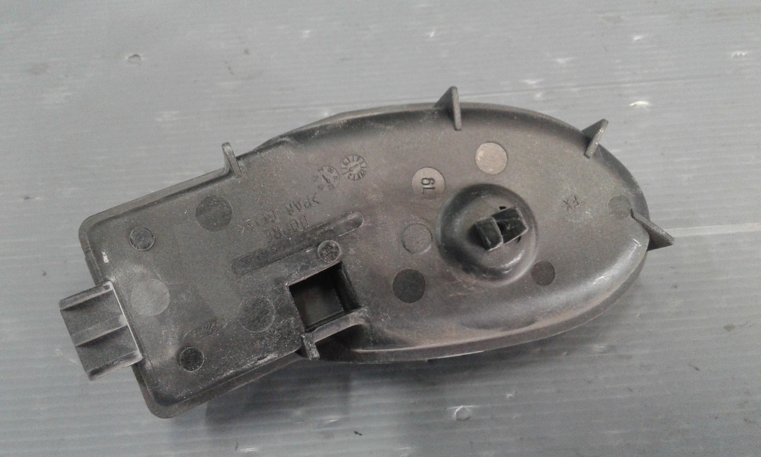 Maniglia Int. Apertura Porta Ant. Sinistro 4077922 Usato