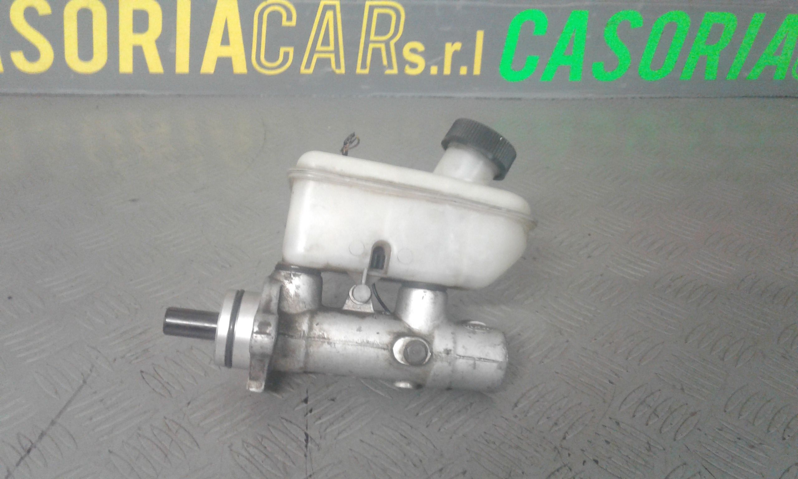 Pompa Comando Freni 585104D050 Usato