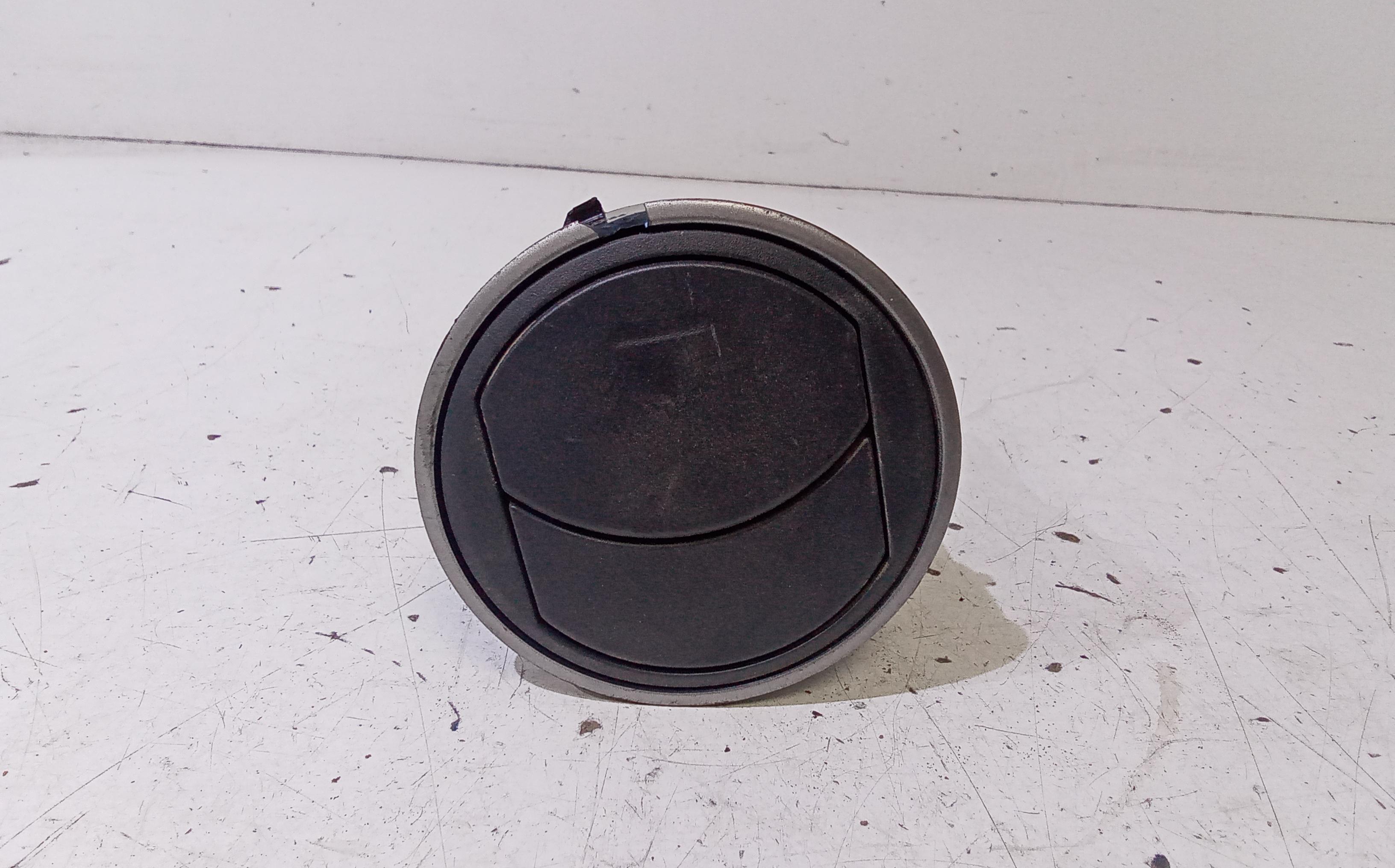 Condotto Aria Bocchette Lat. Cruscotto Destro BBM461157A Usato