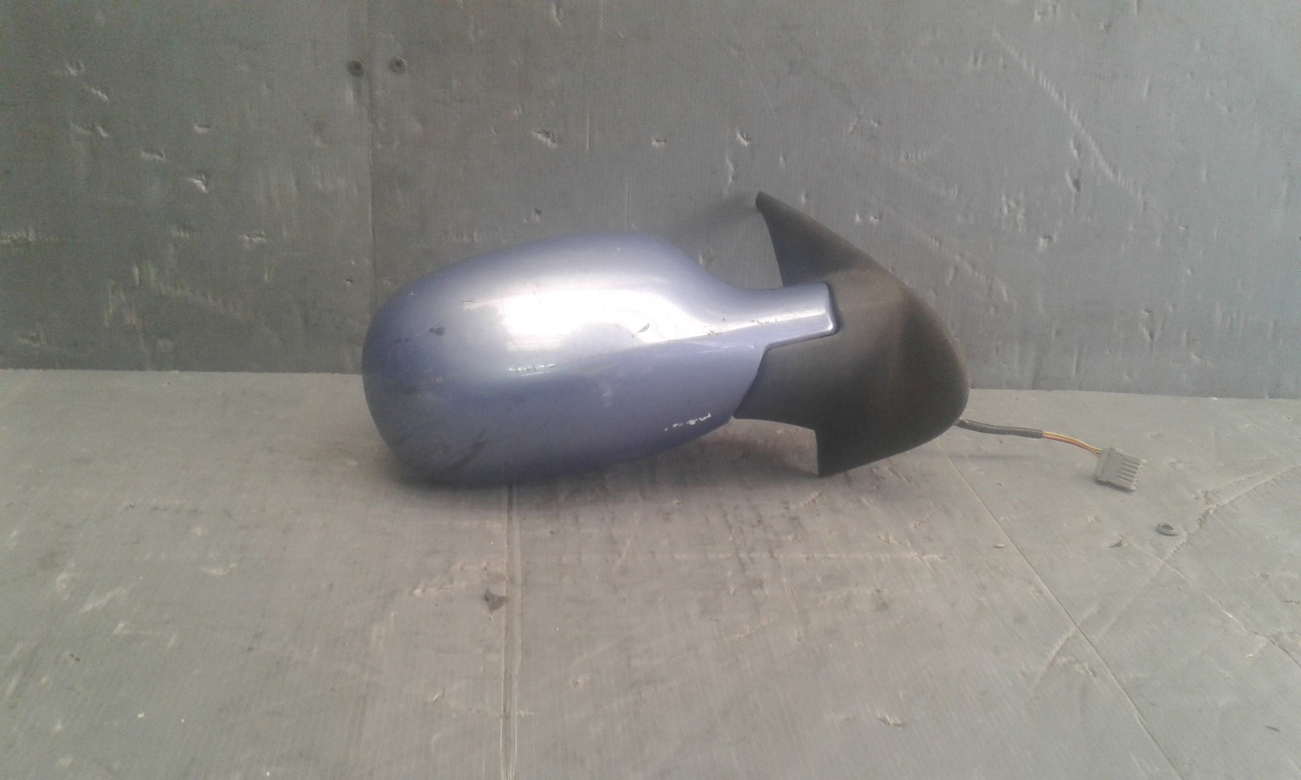 Retrovisore Est. Destro Usato