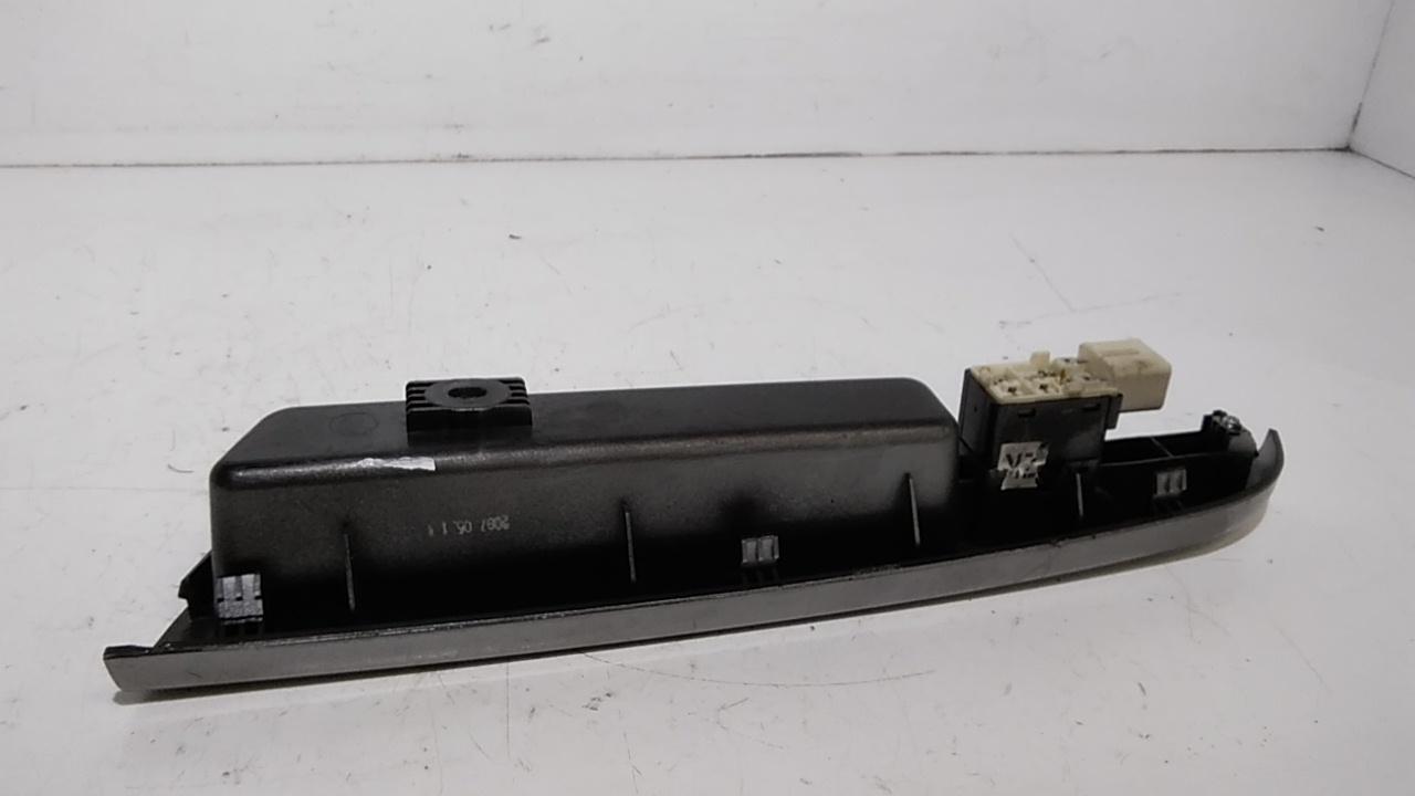 Interruttore Alzacristalli Porta Ant. Destro 96451917 Usato