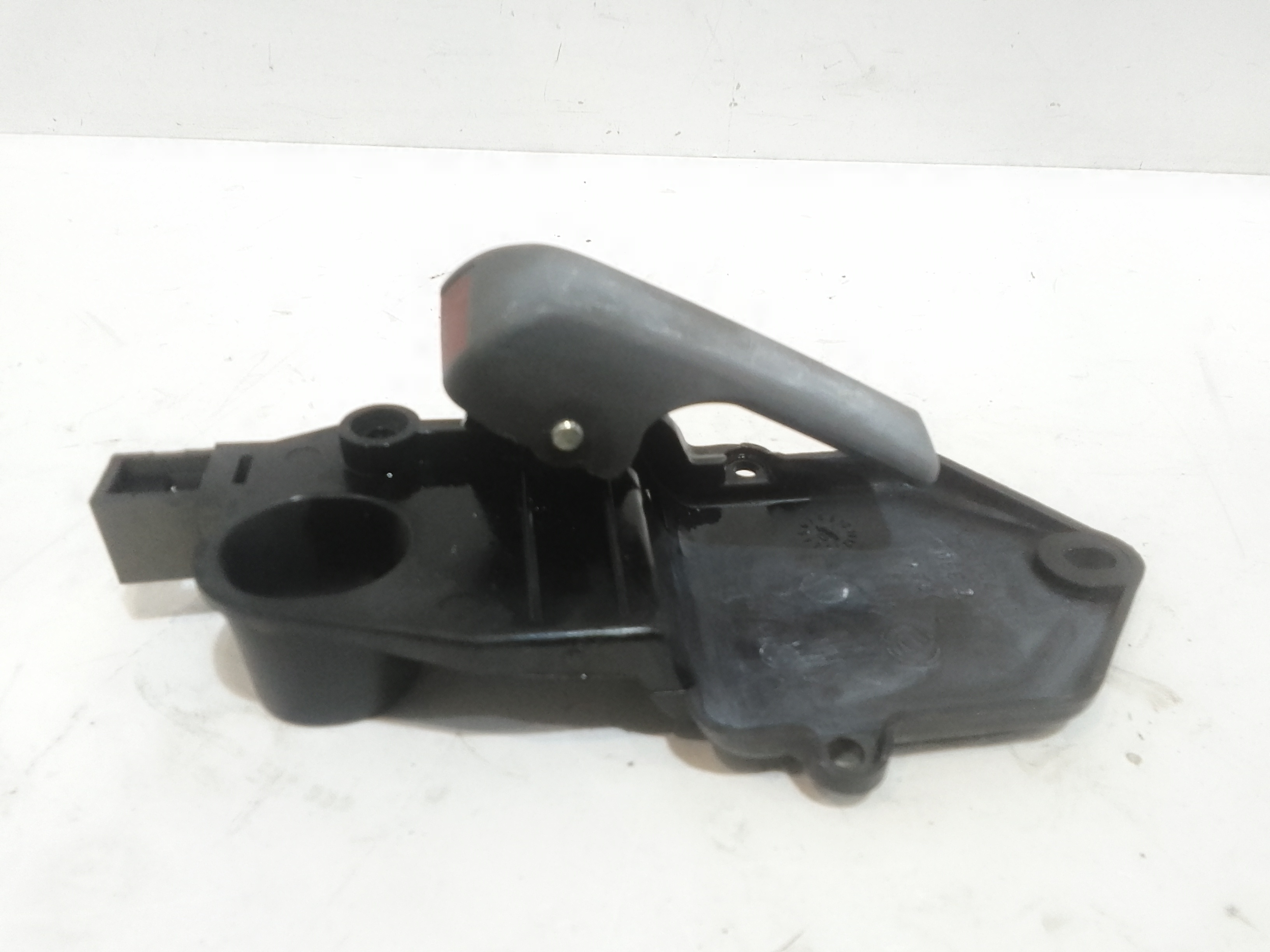 Maniglia Int. Apertura Porta Ant. Destro Usato