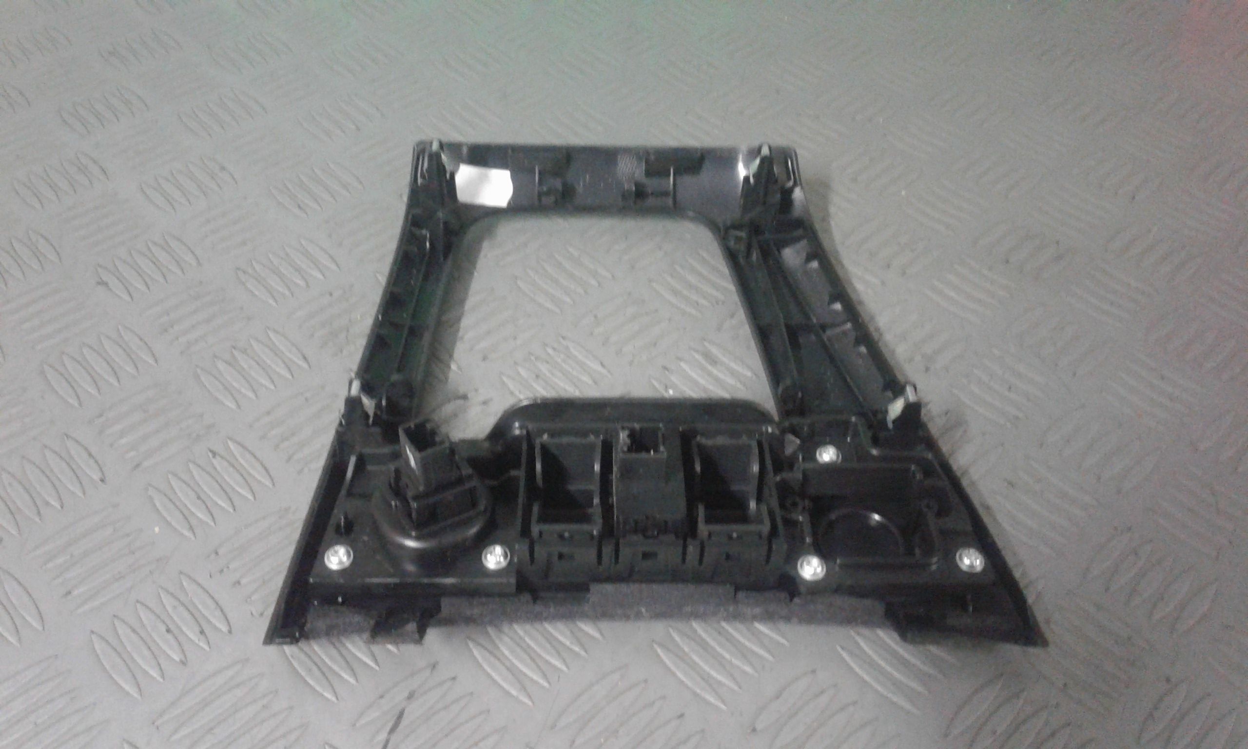 Interruttore Luci Emergenza 25290EA000 Usato