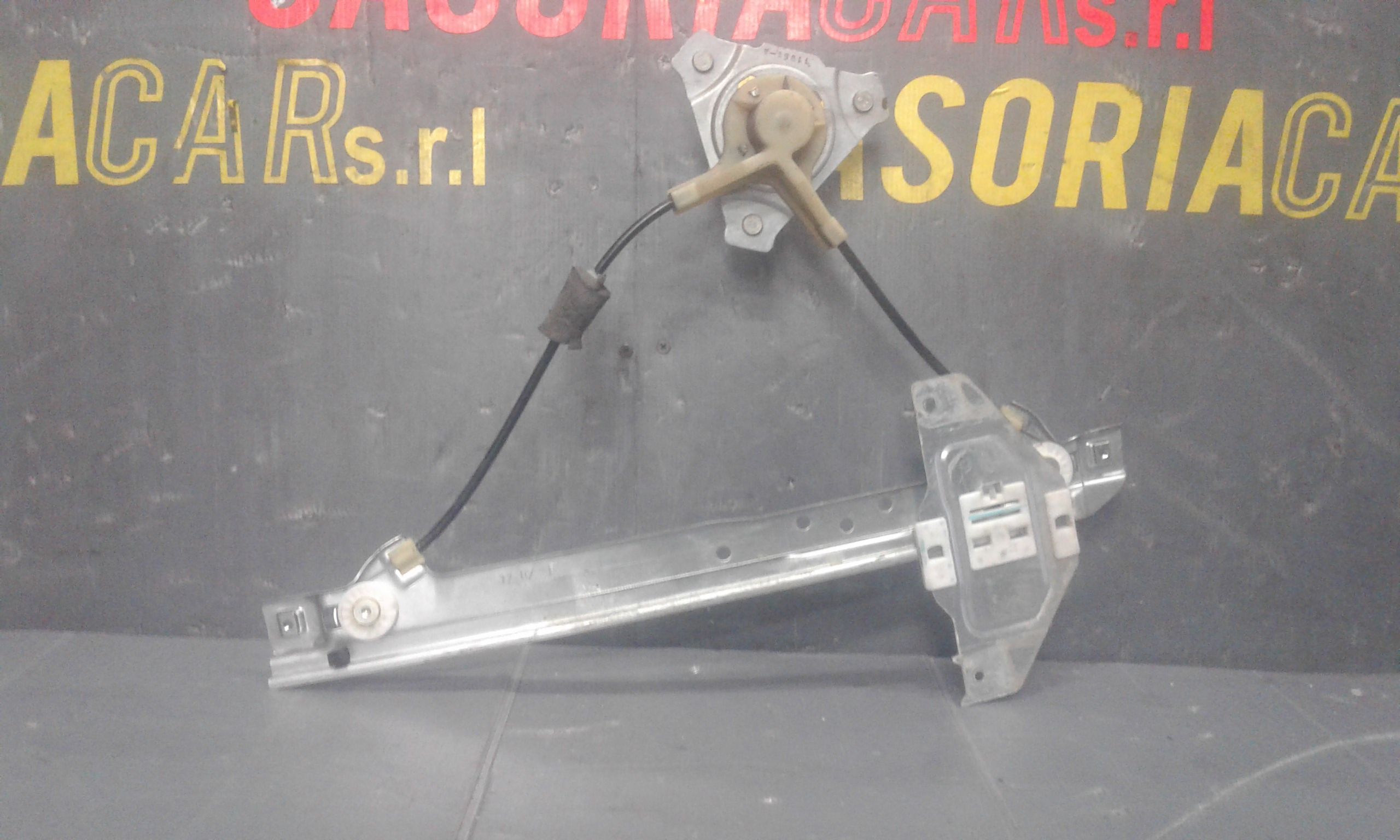 Alzacristallo Porta Post. Destro 9224G2 Usato