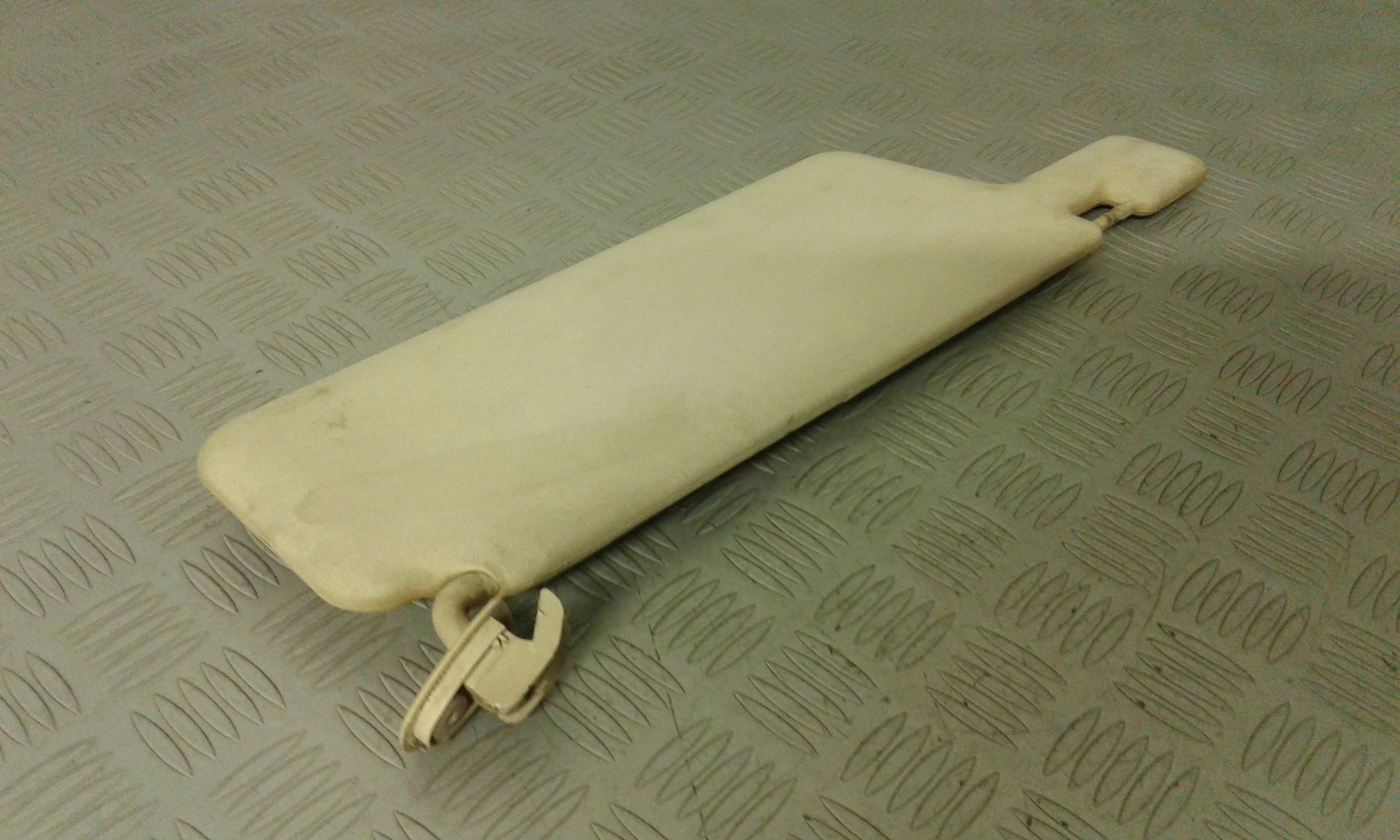 Aletta Parasole Parabrezza Sinistro Usato