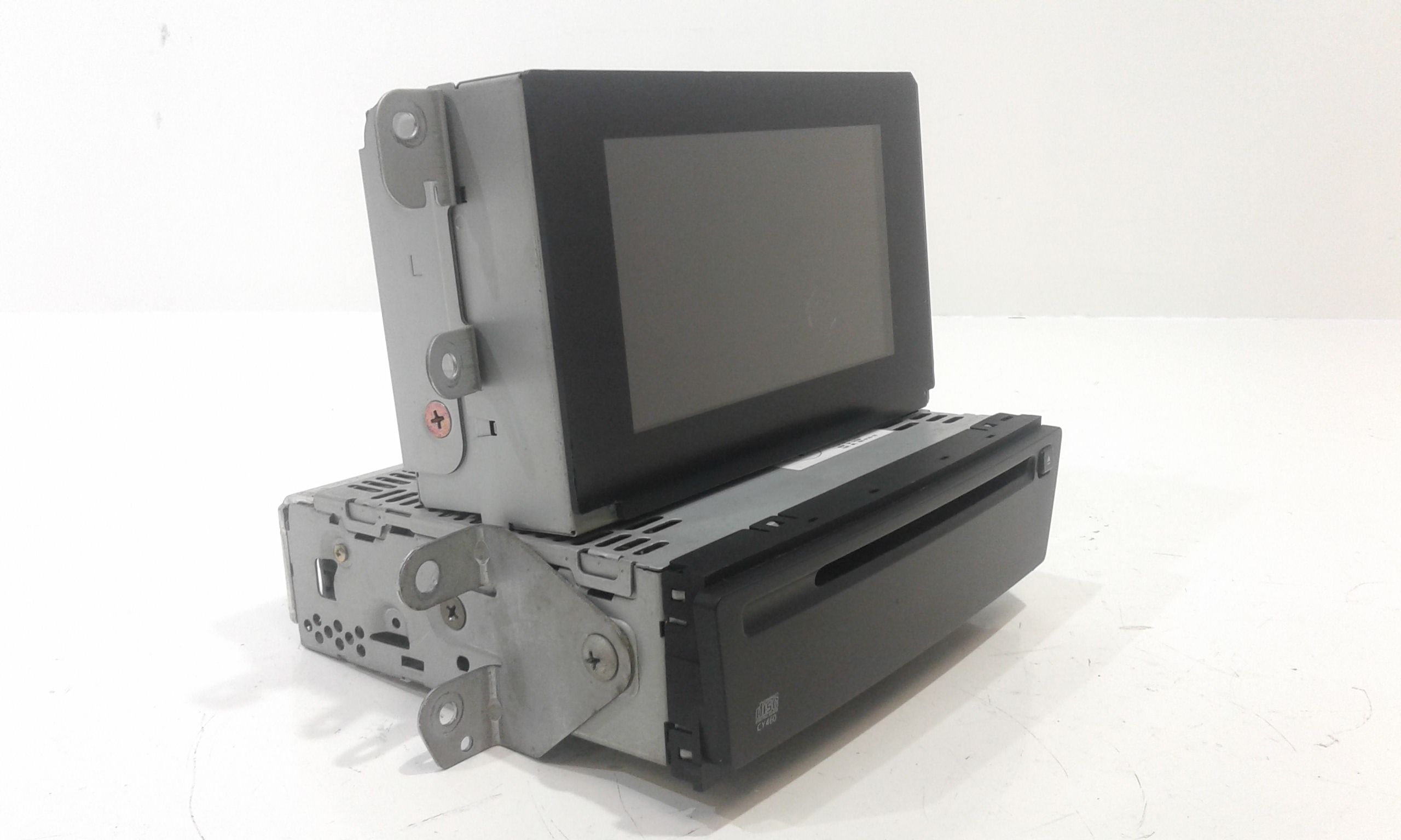 Radio C/sistema Di Navigatore Satellitare Usato