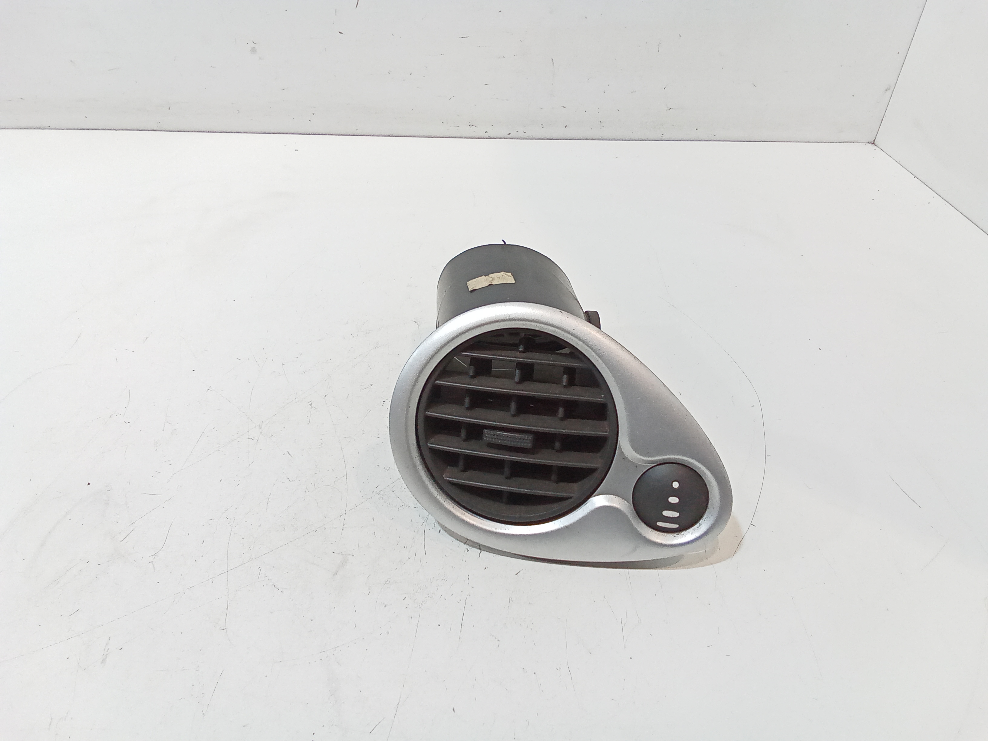 Condotto Aria Bocchette Lat. Cruscotto Sinistro Usato