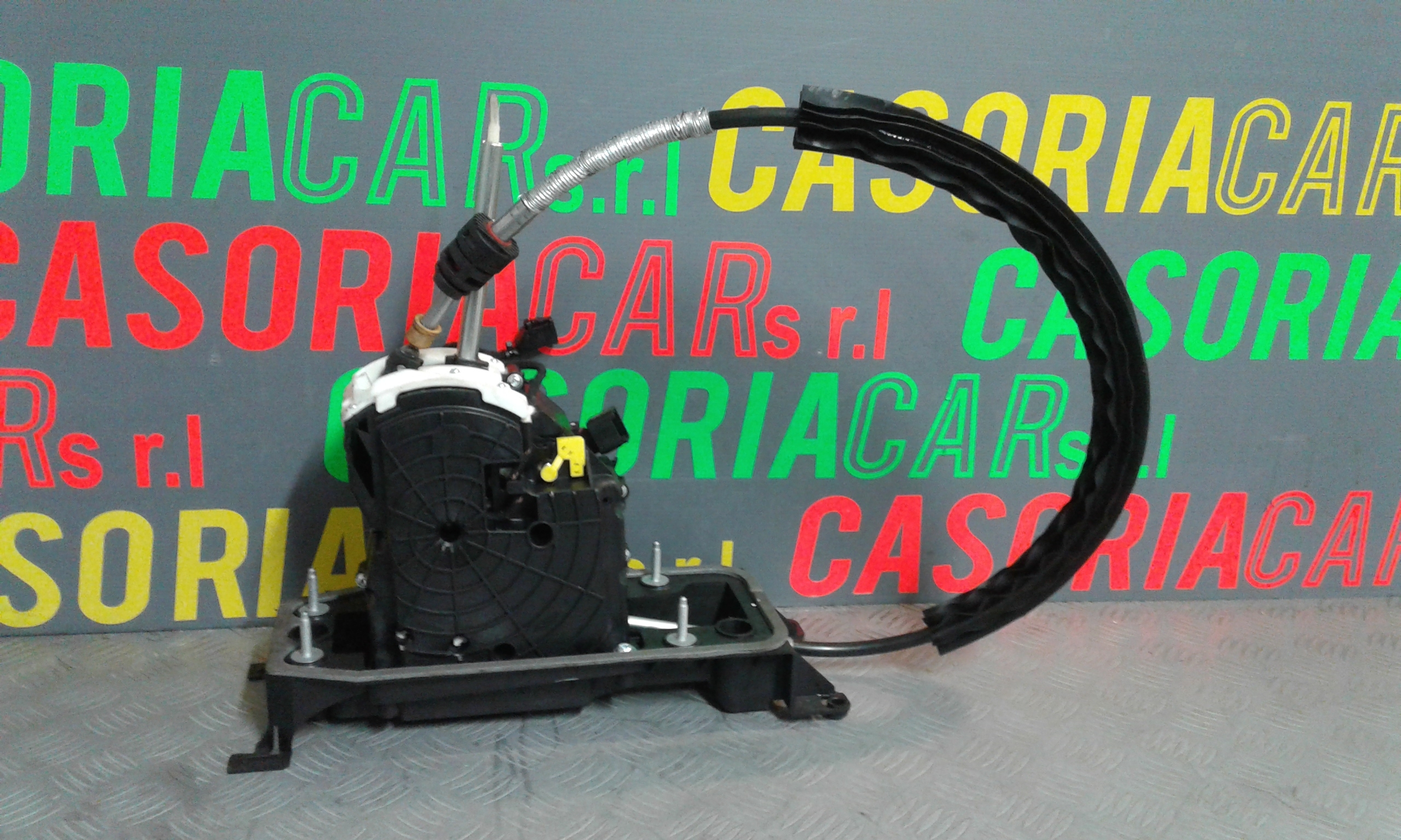 Leva Cambio 1K0711050A Usato