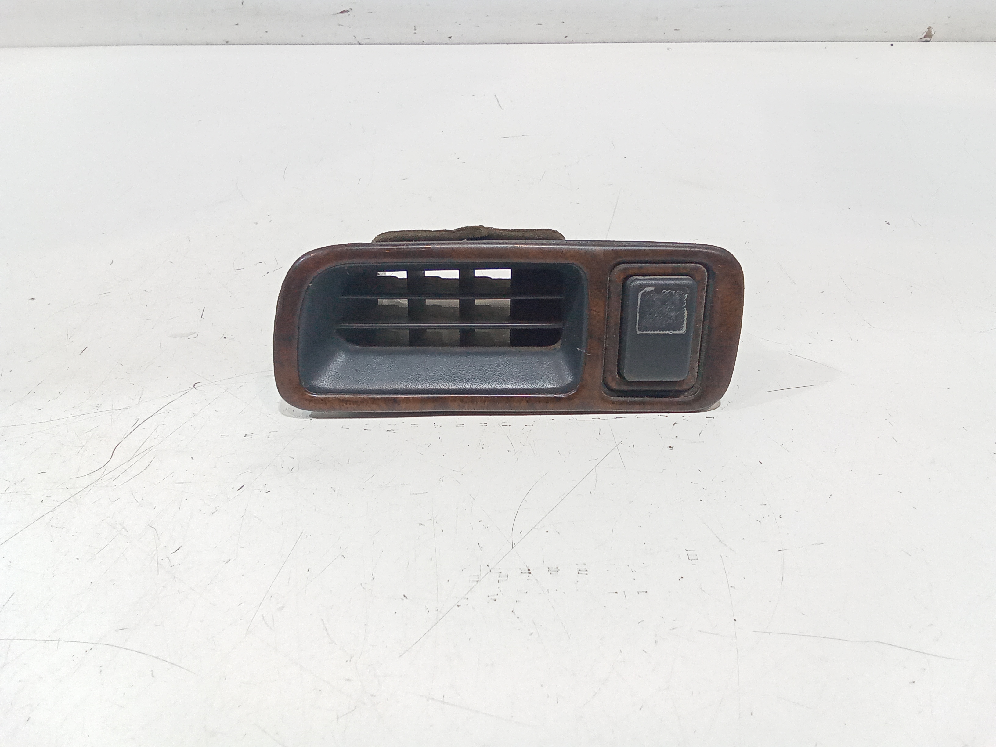 Condotto Aria Bocchette Lat. Cruscotto Sinistro Usato