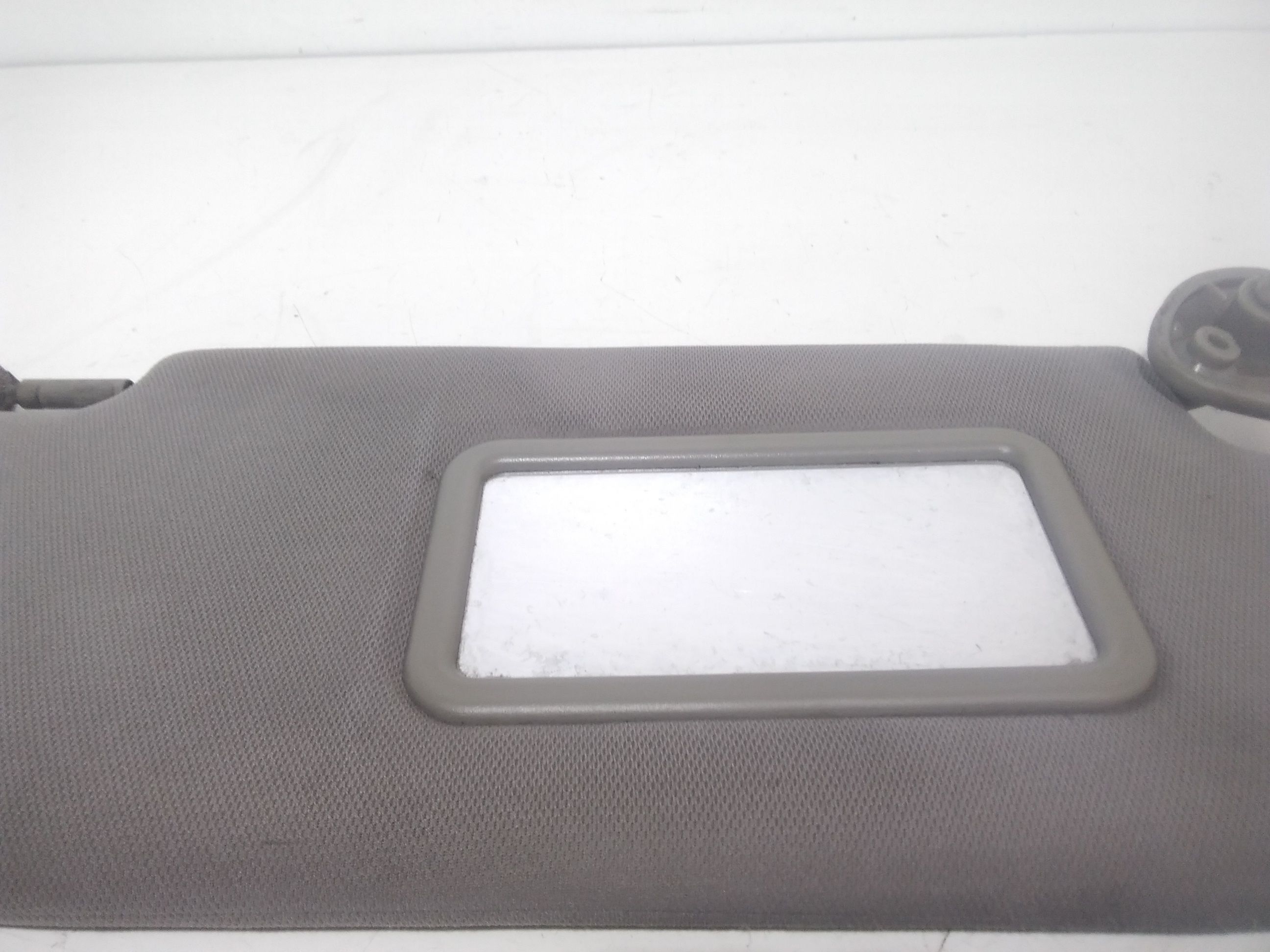 Aletta Parasole Parabrezza Destro 7612009001ABR Usato