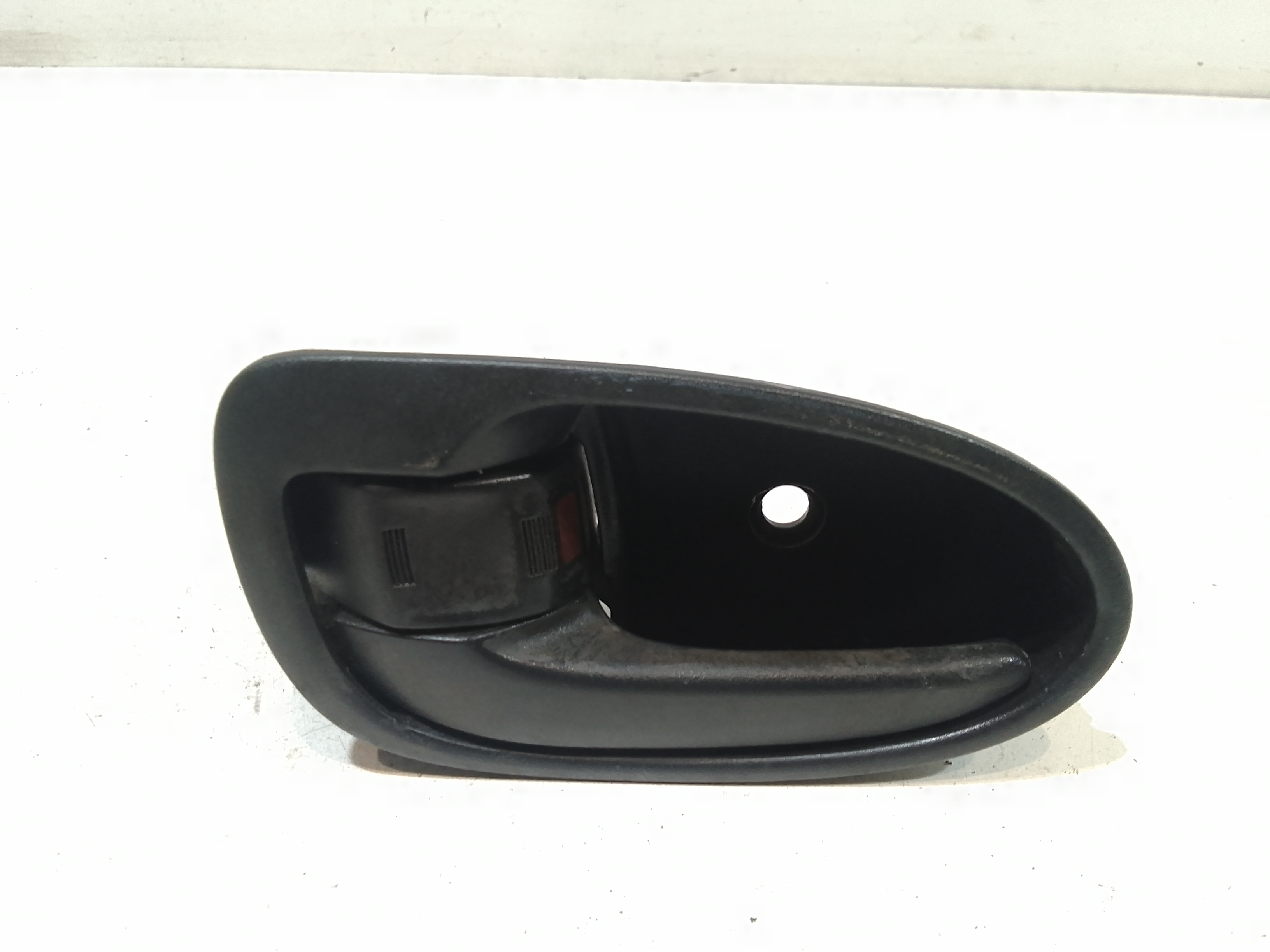 Maniglia Int. Apertura Porta Post. Sinistro 6920652070B1 Usato