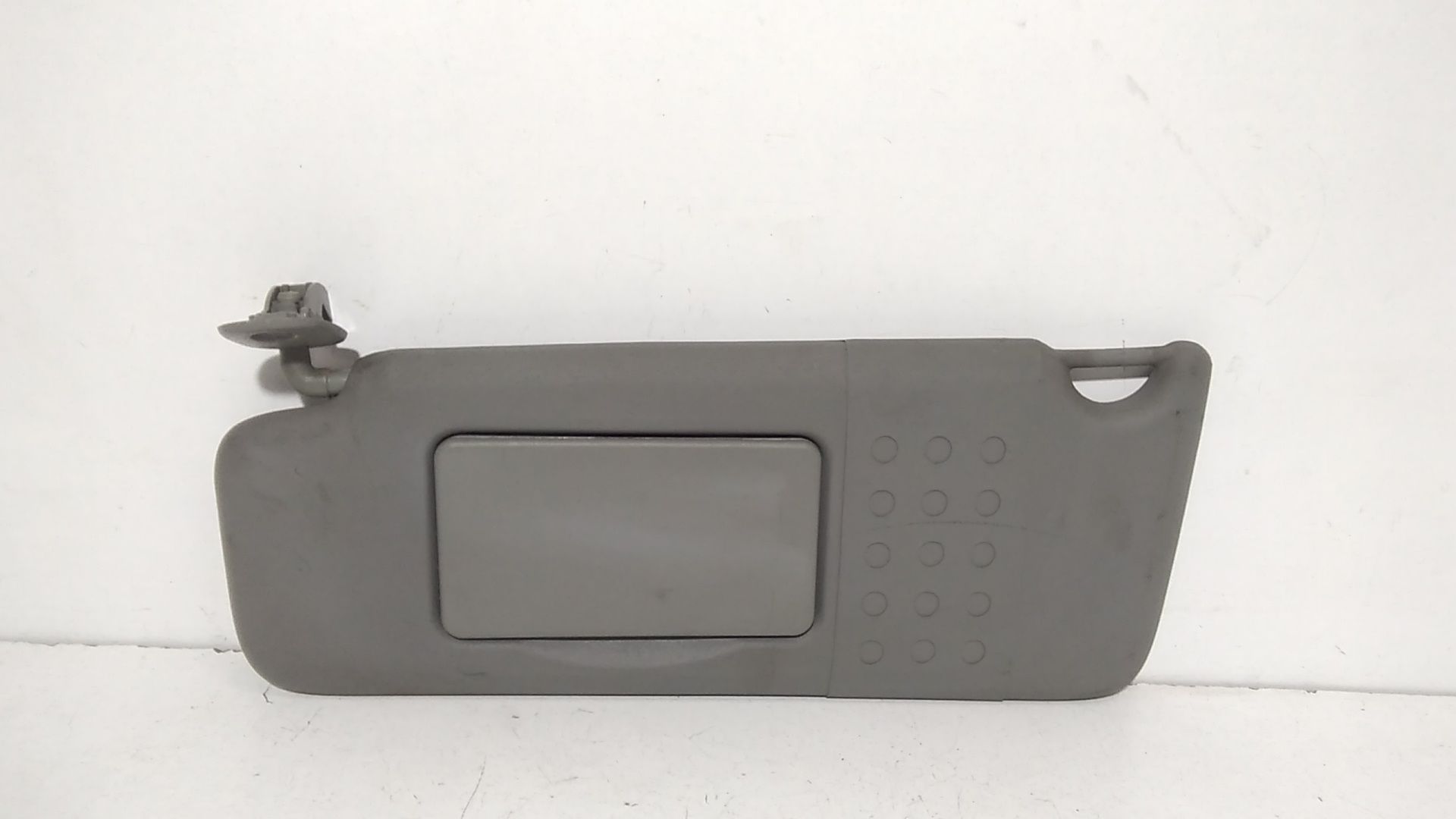 Aletta Parasole Parabrezza Sinistro 8200249085 Usato