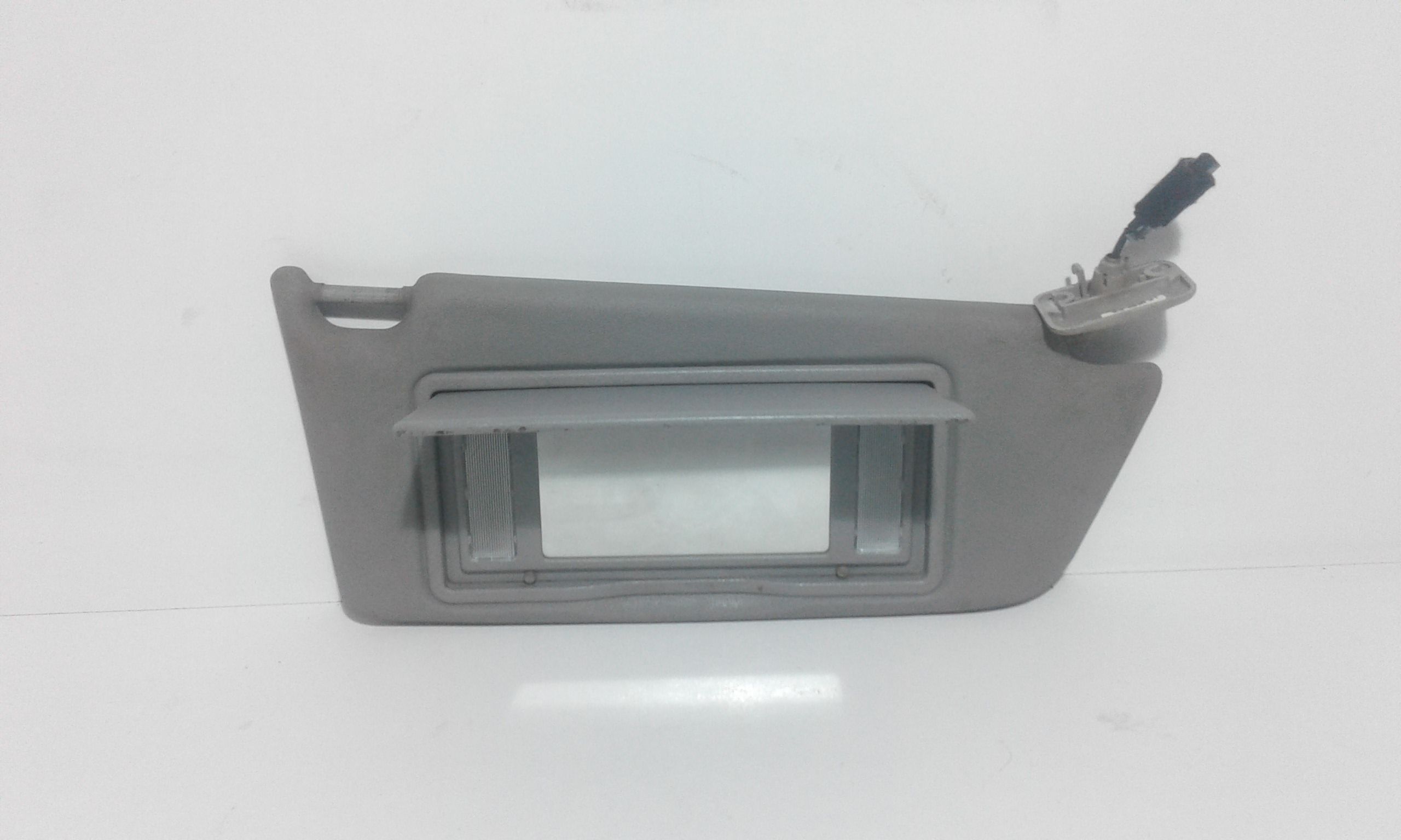 Aletta Parasole Parabrezza Destro 13113045 Usato