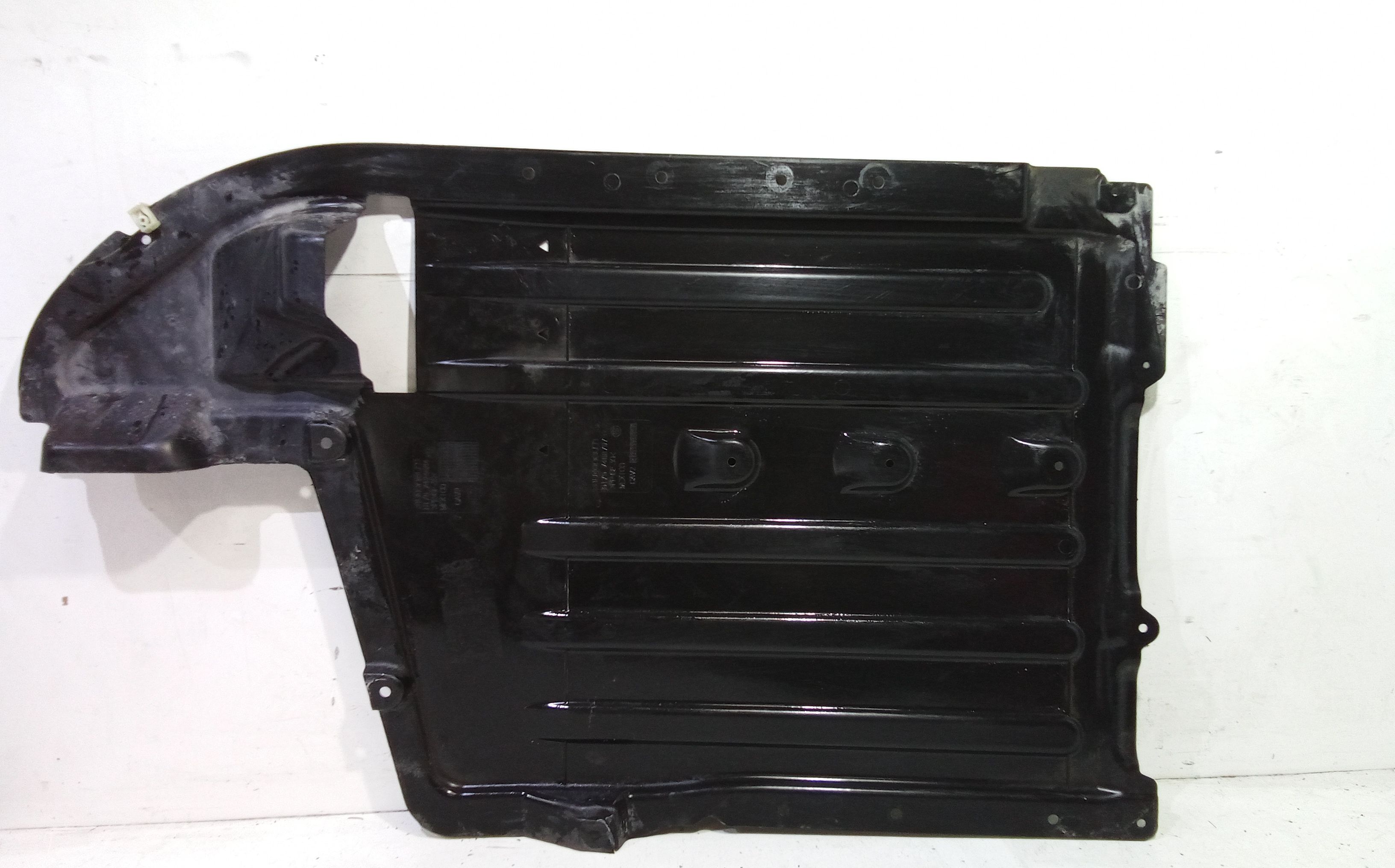 Paratia Inf. Vano Motore/abitacolo Usato