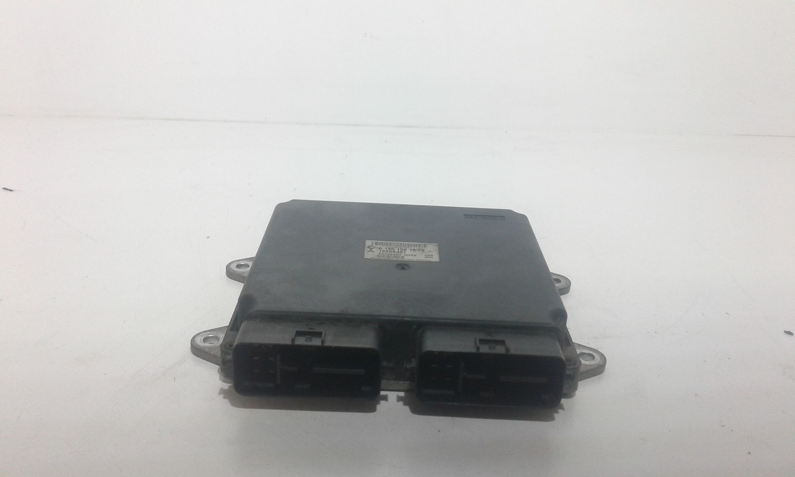 Centralina Iniezione A1351506879 Usato