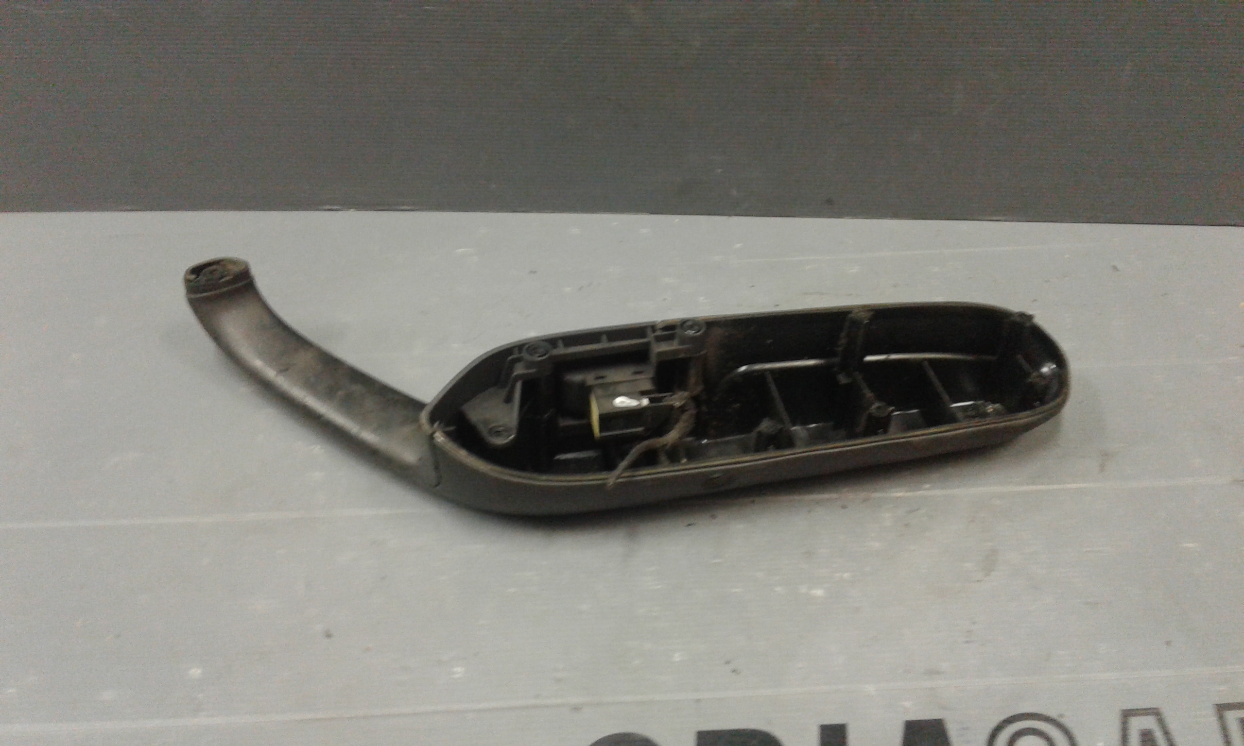 Interruttore Alzacristalli Porta Post. Sinistro 8Z09598555PR Usato