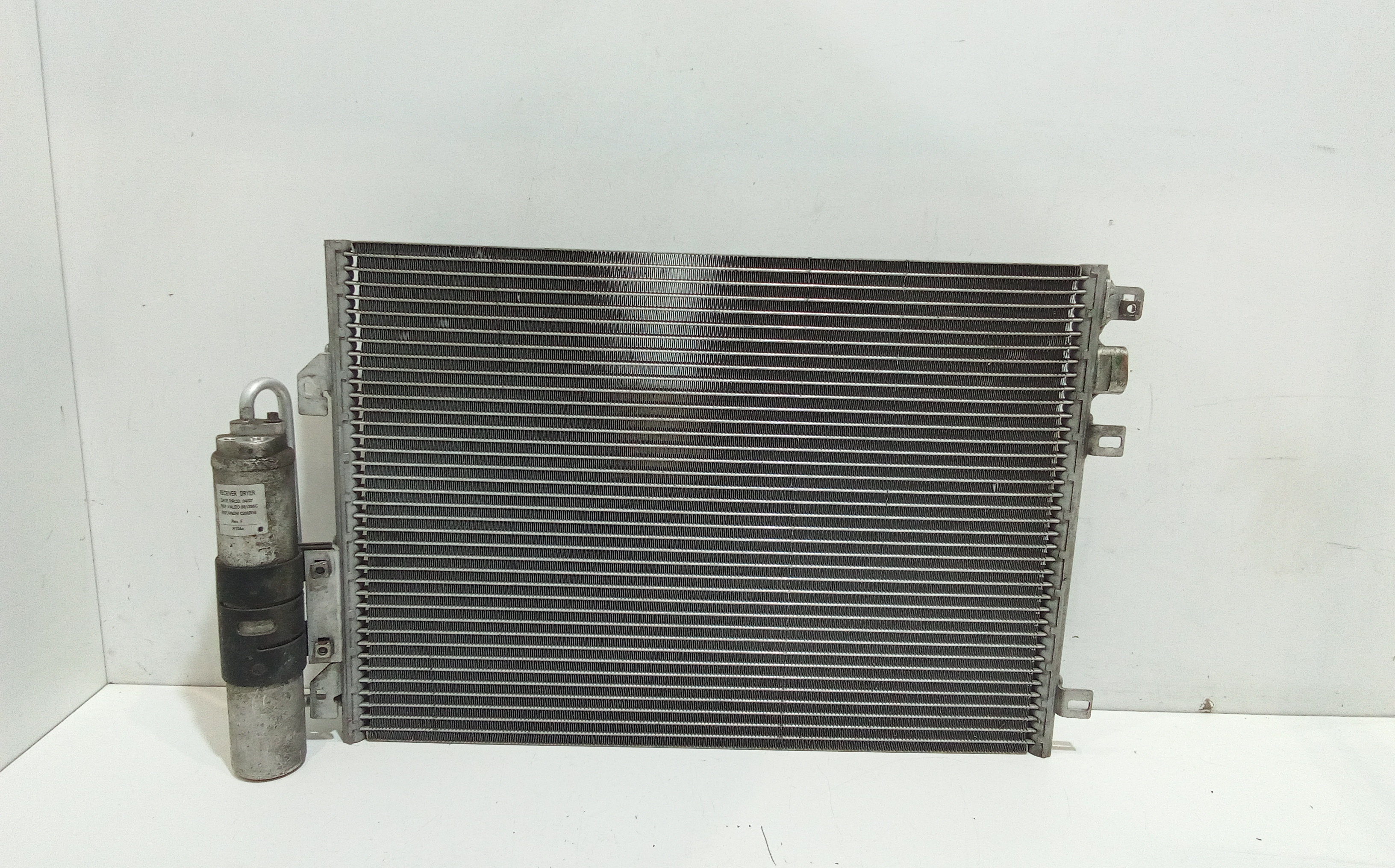 Radiatore Riscaldamento 7701208766 Usato