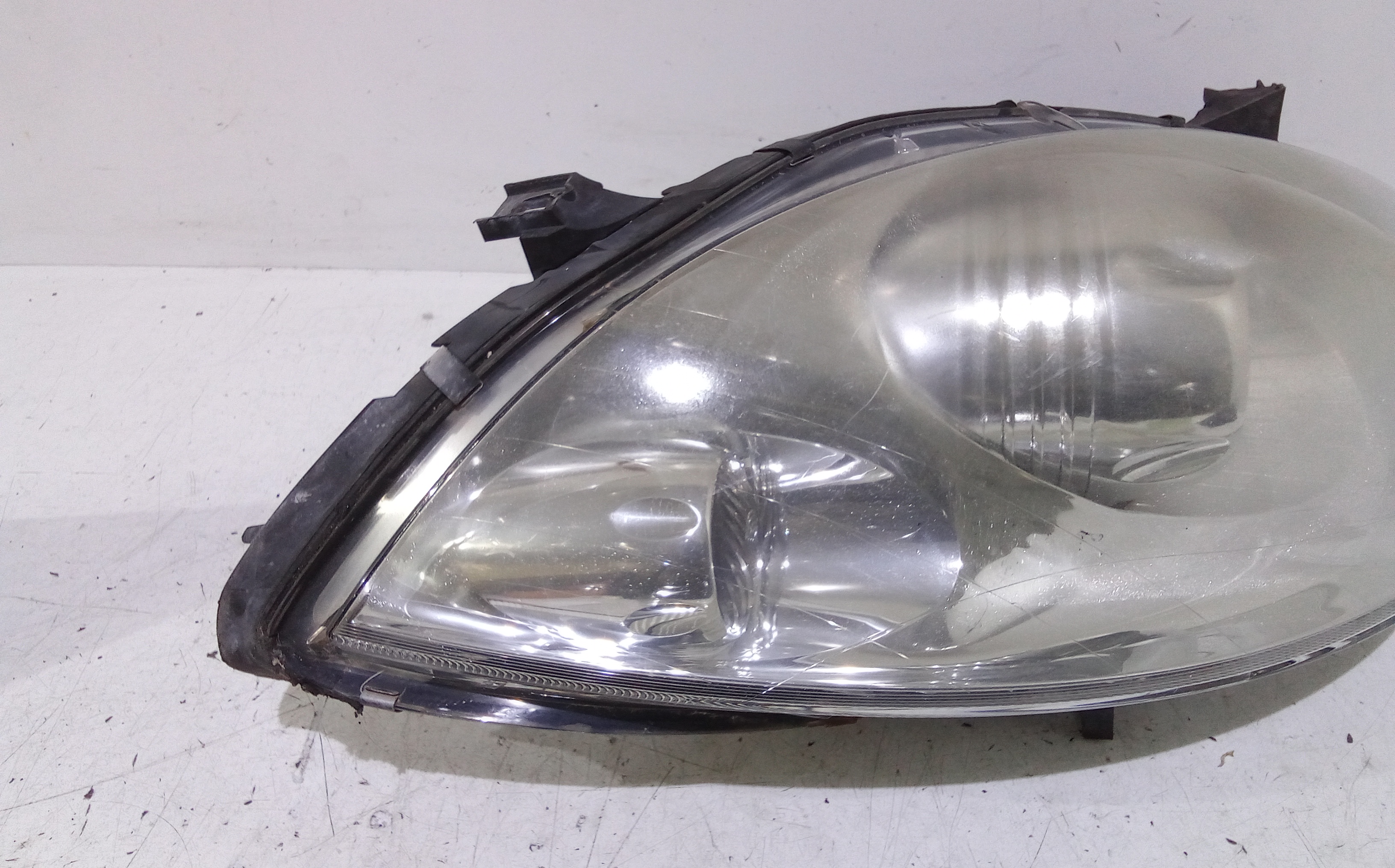 Proiettore Destro A1698200261 Usato