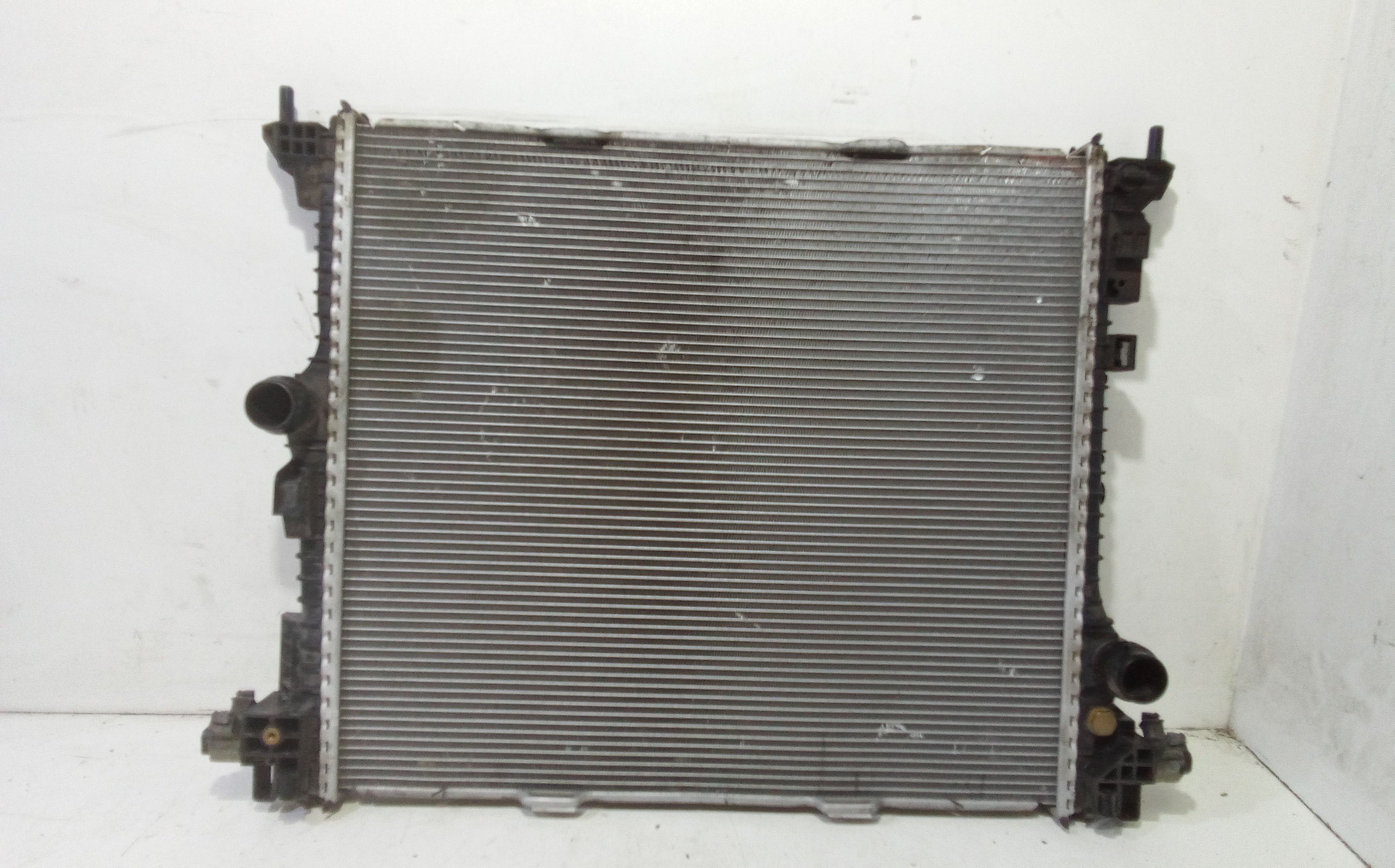 Radiatore 50563163 Usato