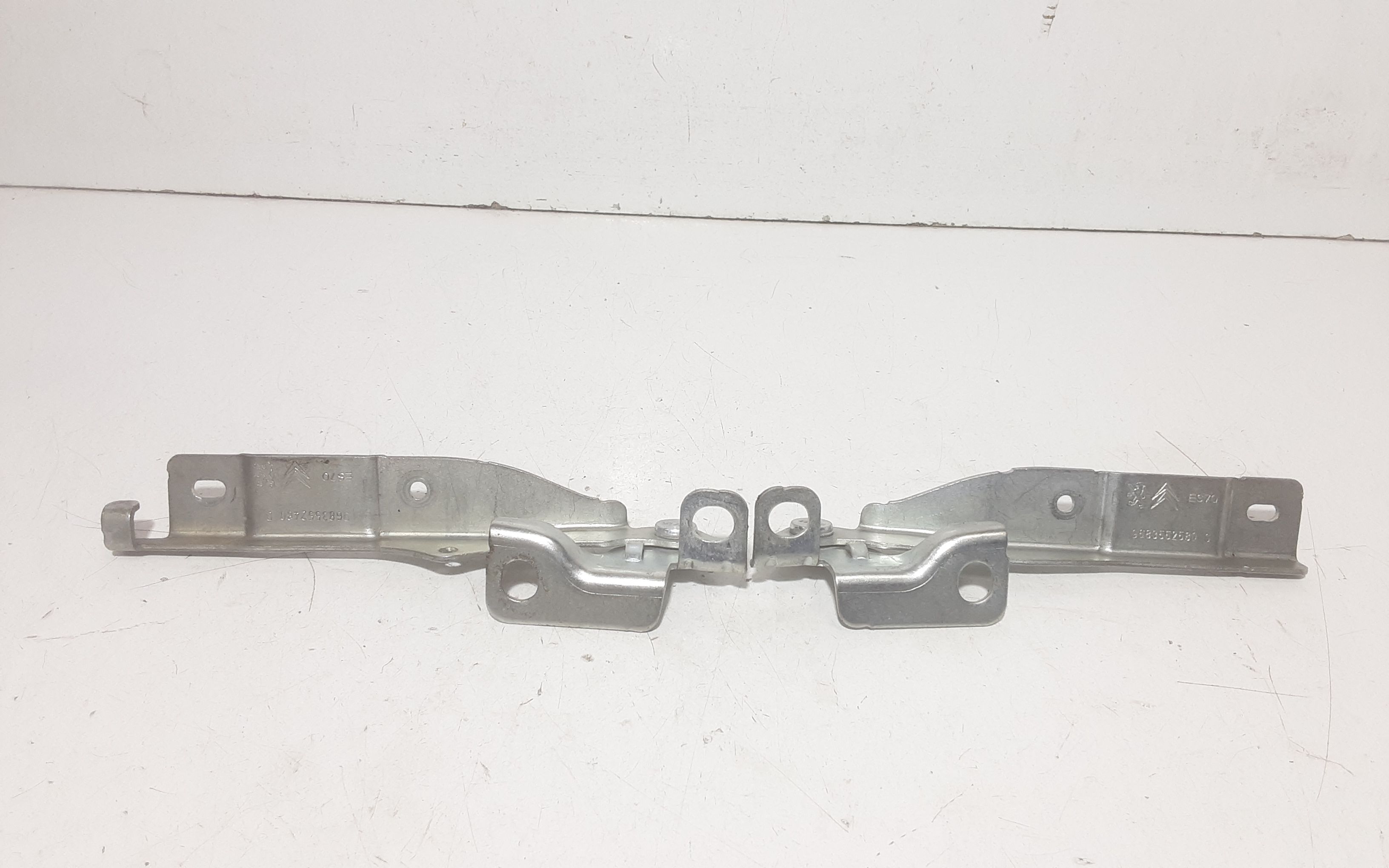 Cerniera Cofano Ant. Sinistro Usato