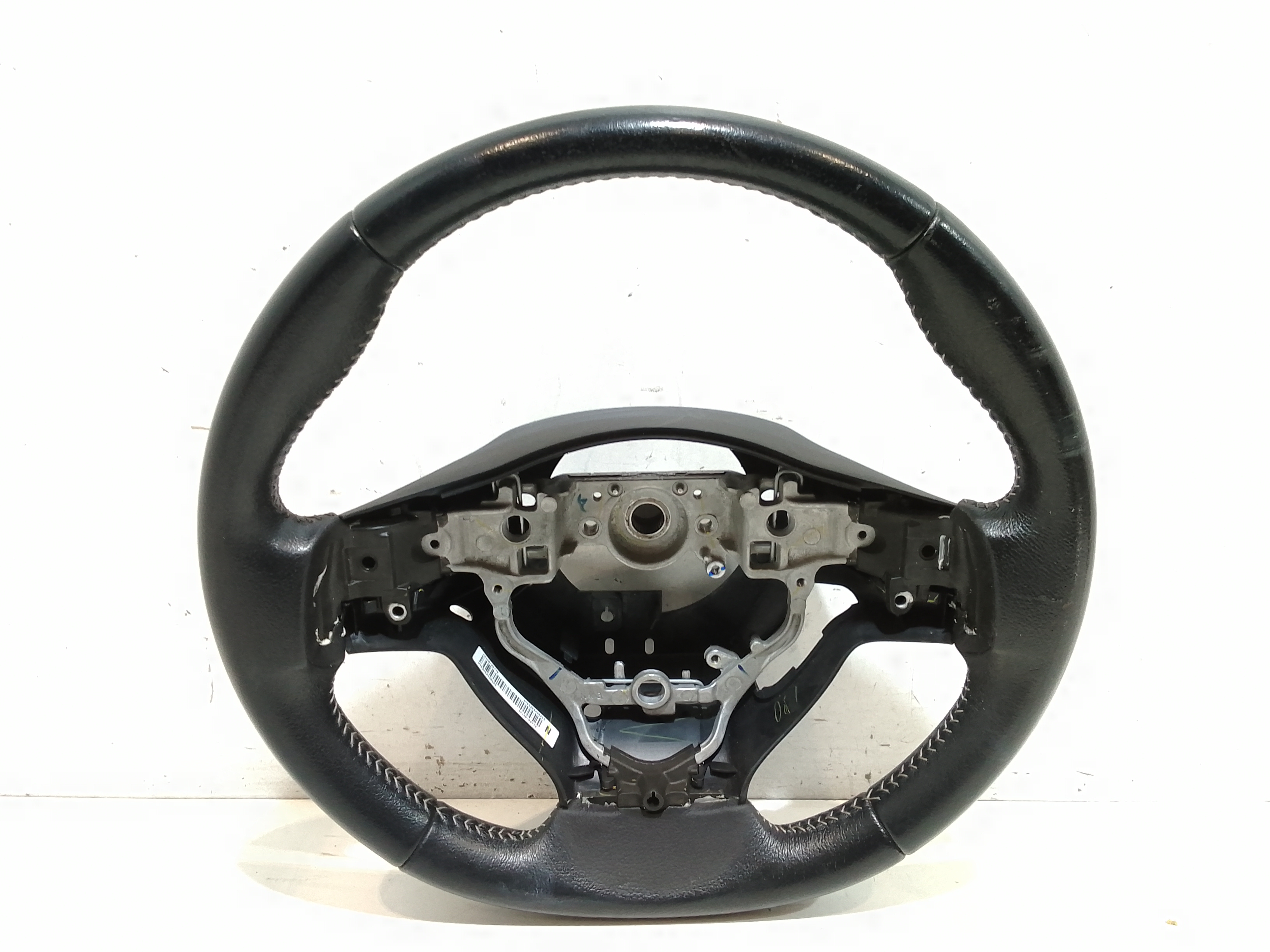 Volante 4510048650B0 Usato