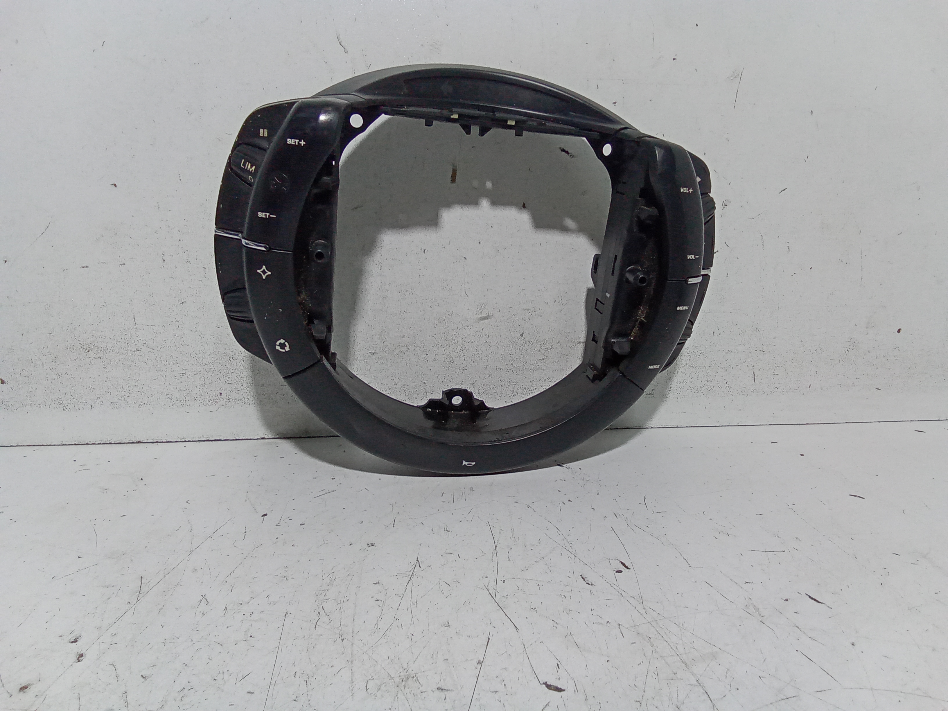 Blocco Volante Multifunzione Usato