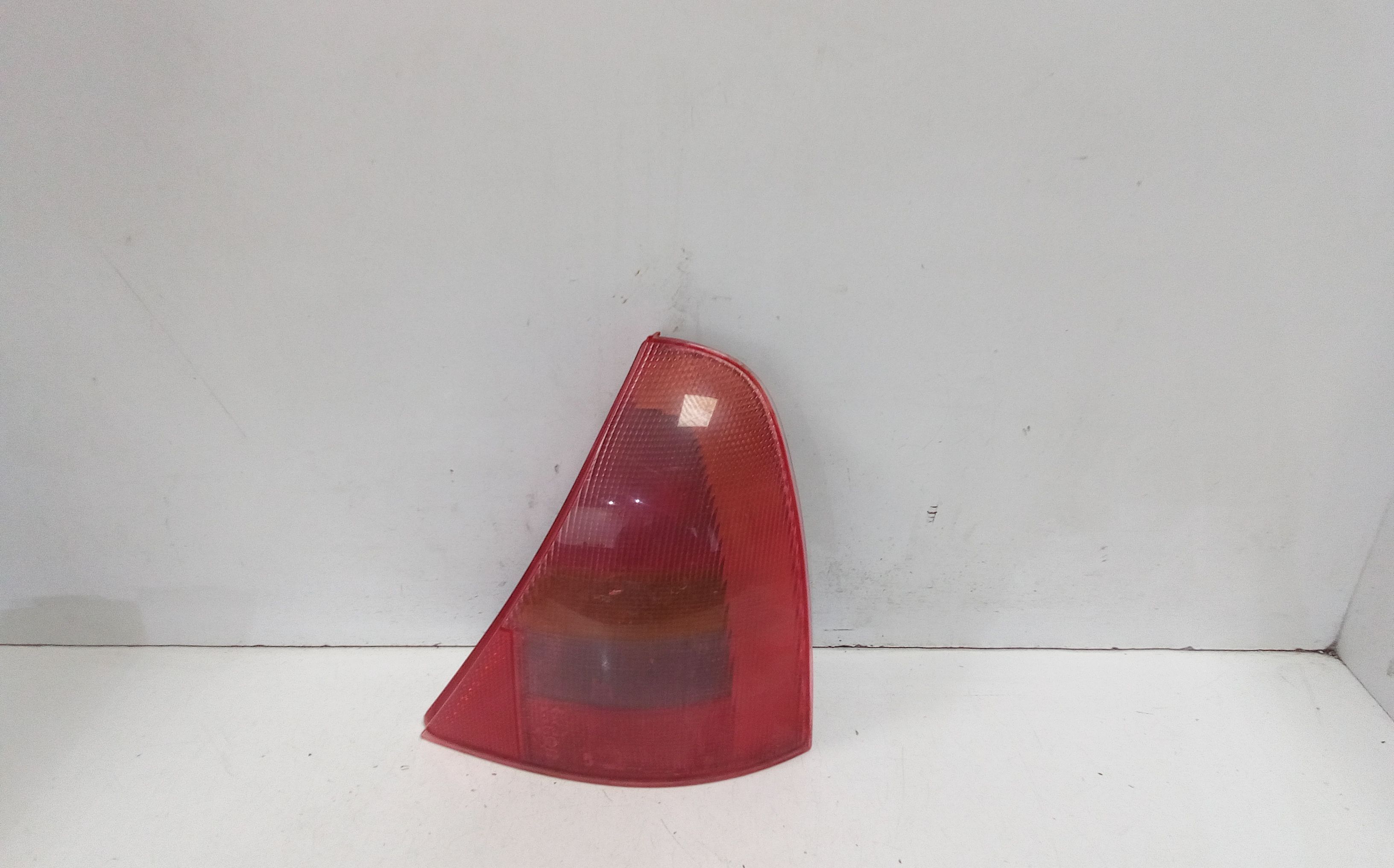 Fanale Post. Destro 7700410518 Usato