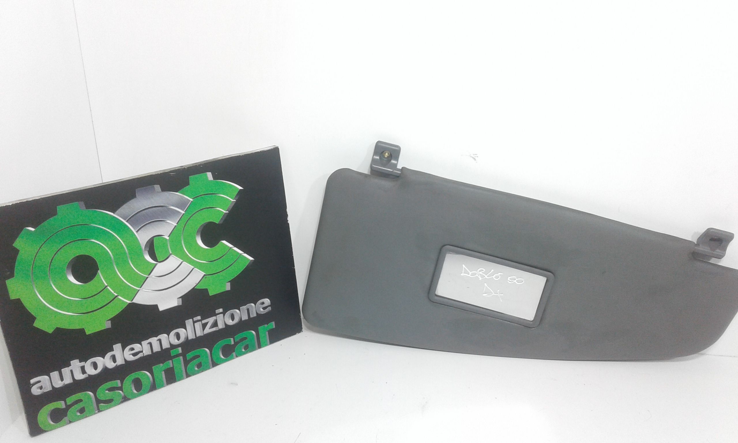 Aletta Parasole Parabrezza Destro 735294014 Usato