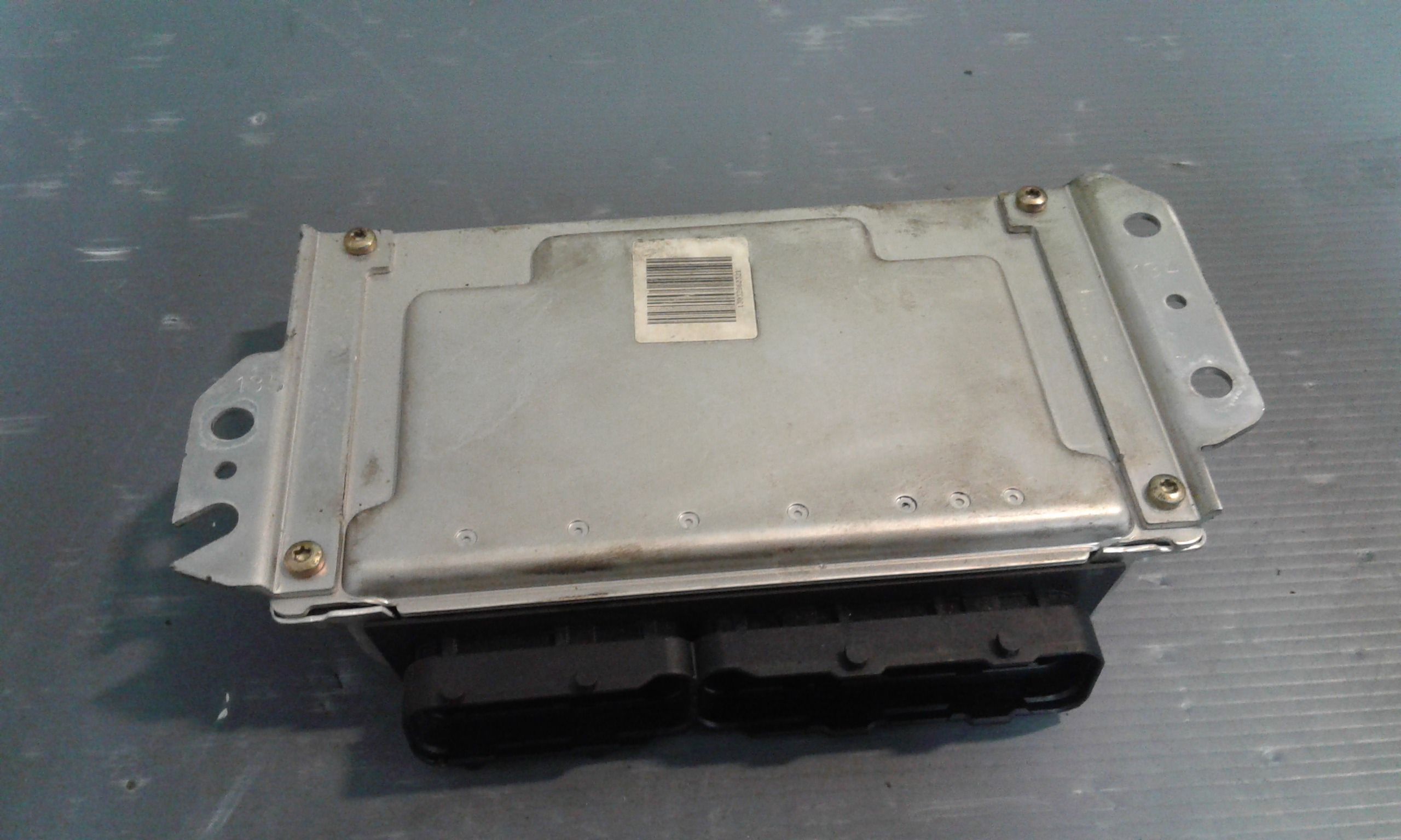 Centralina Iniezione 3910622030 Usato