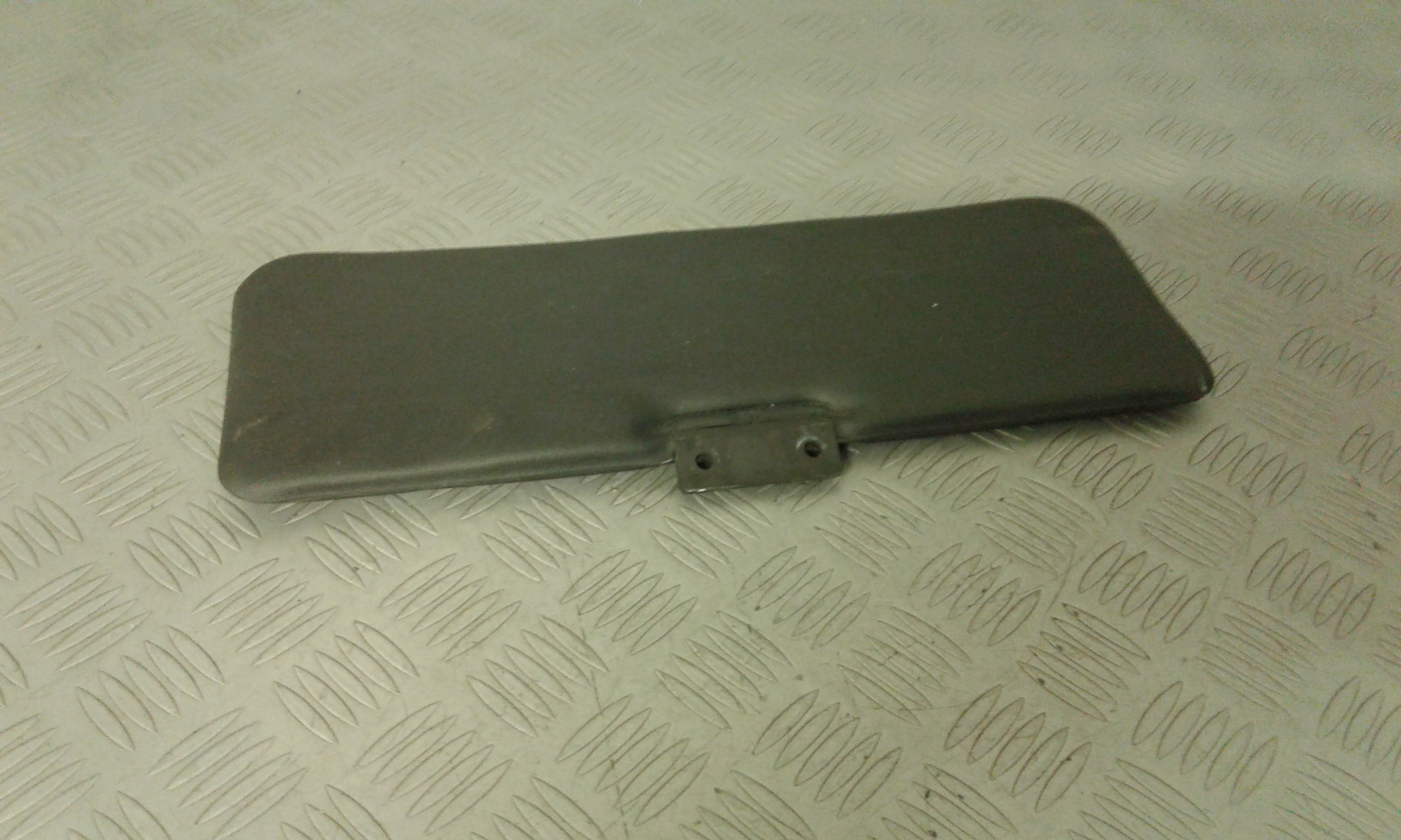 Aletta Parasole Parabrezza Destro 182427660 Usato