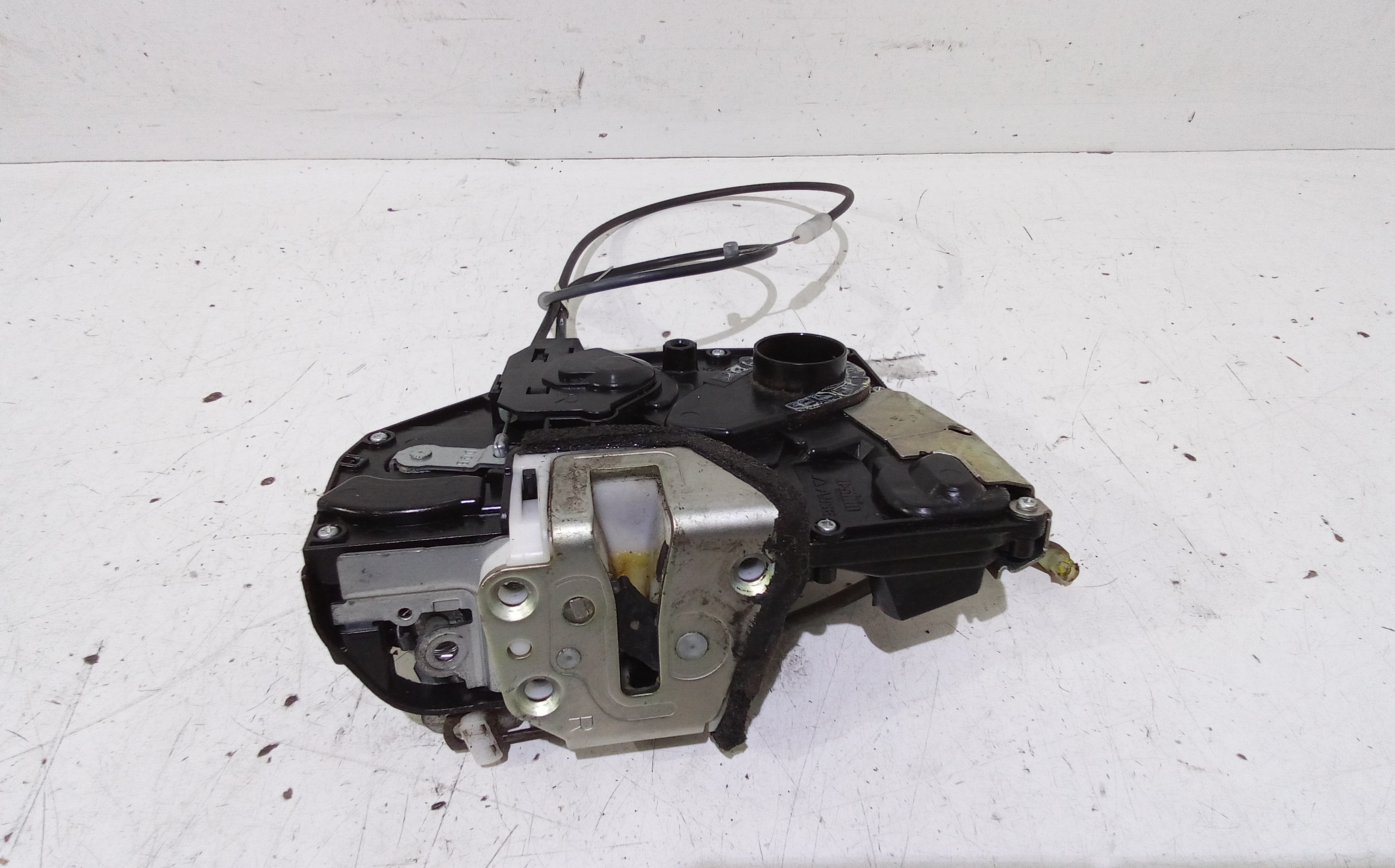 Serratura Porta Ant. Destro 8220162K00000 Usato