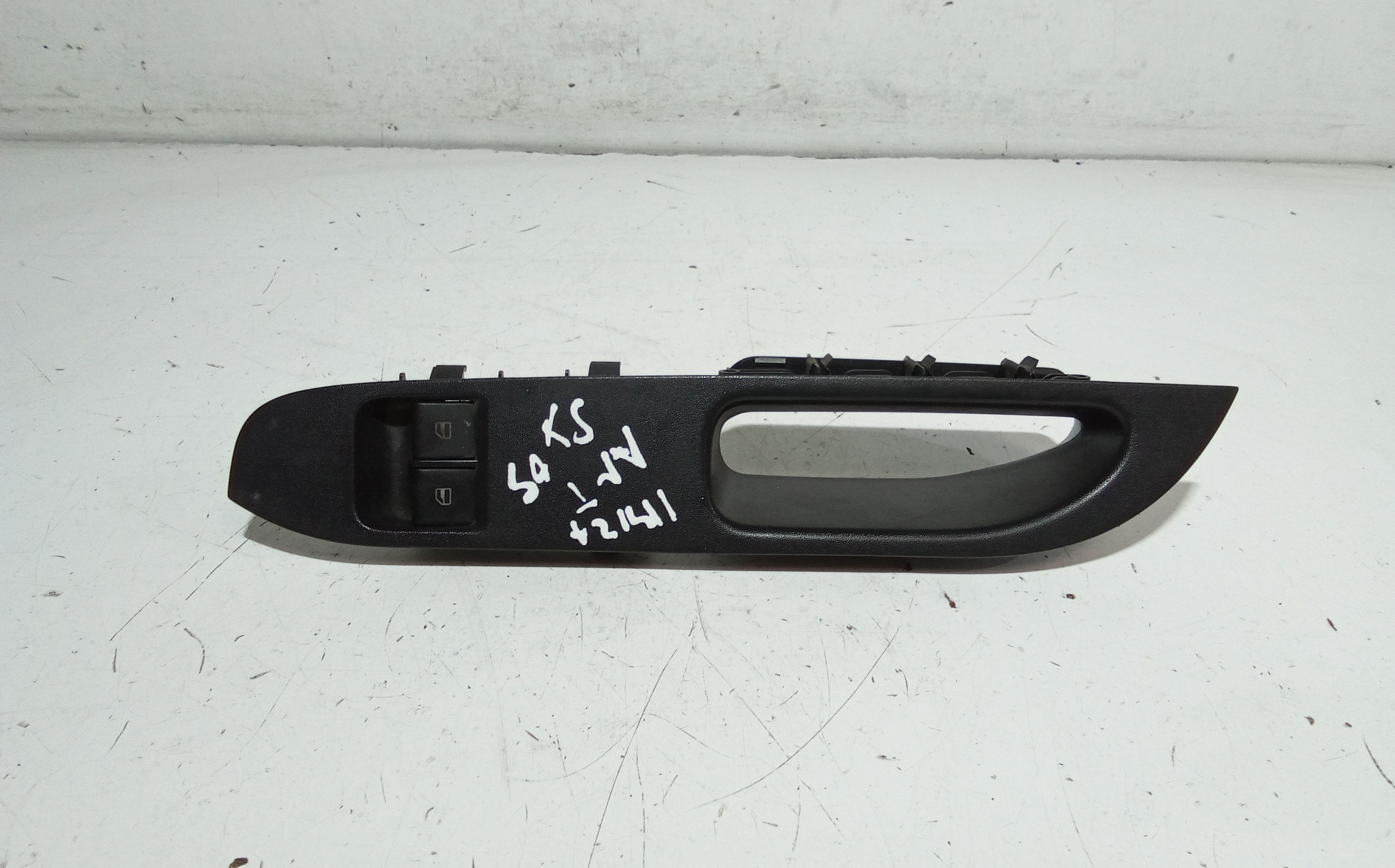 Interruttore Alzacristalli Porta Ant. Sinistro Usato