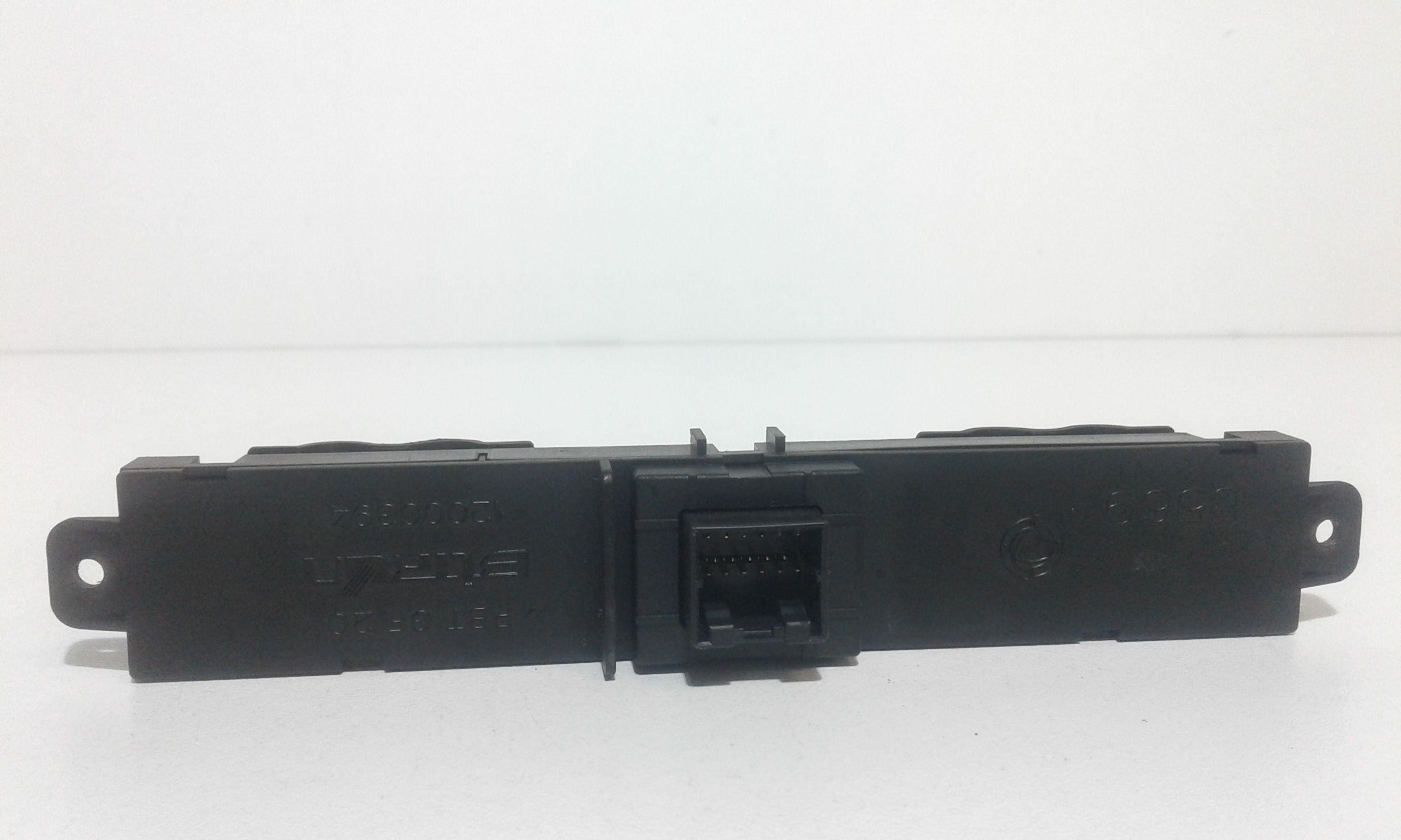 Blocco Comandi Multifunzioni 735395580 Usato