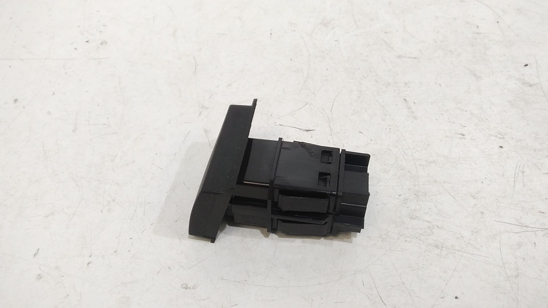 Interruttore Luci Emergenza 252907372R Usato