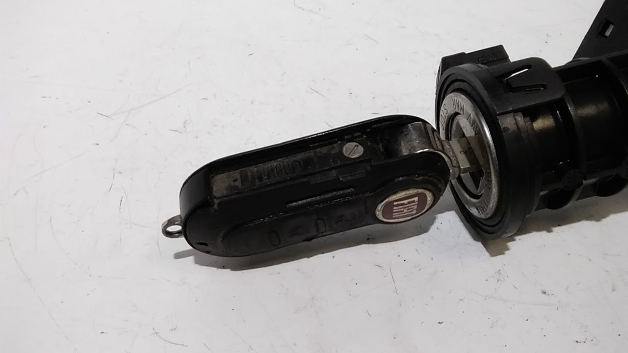 Commutatore Avviamento Con Cilindretti Serrature Usato