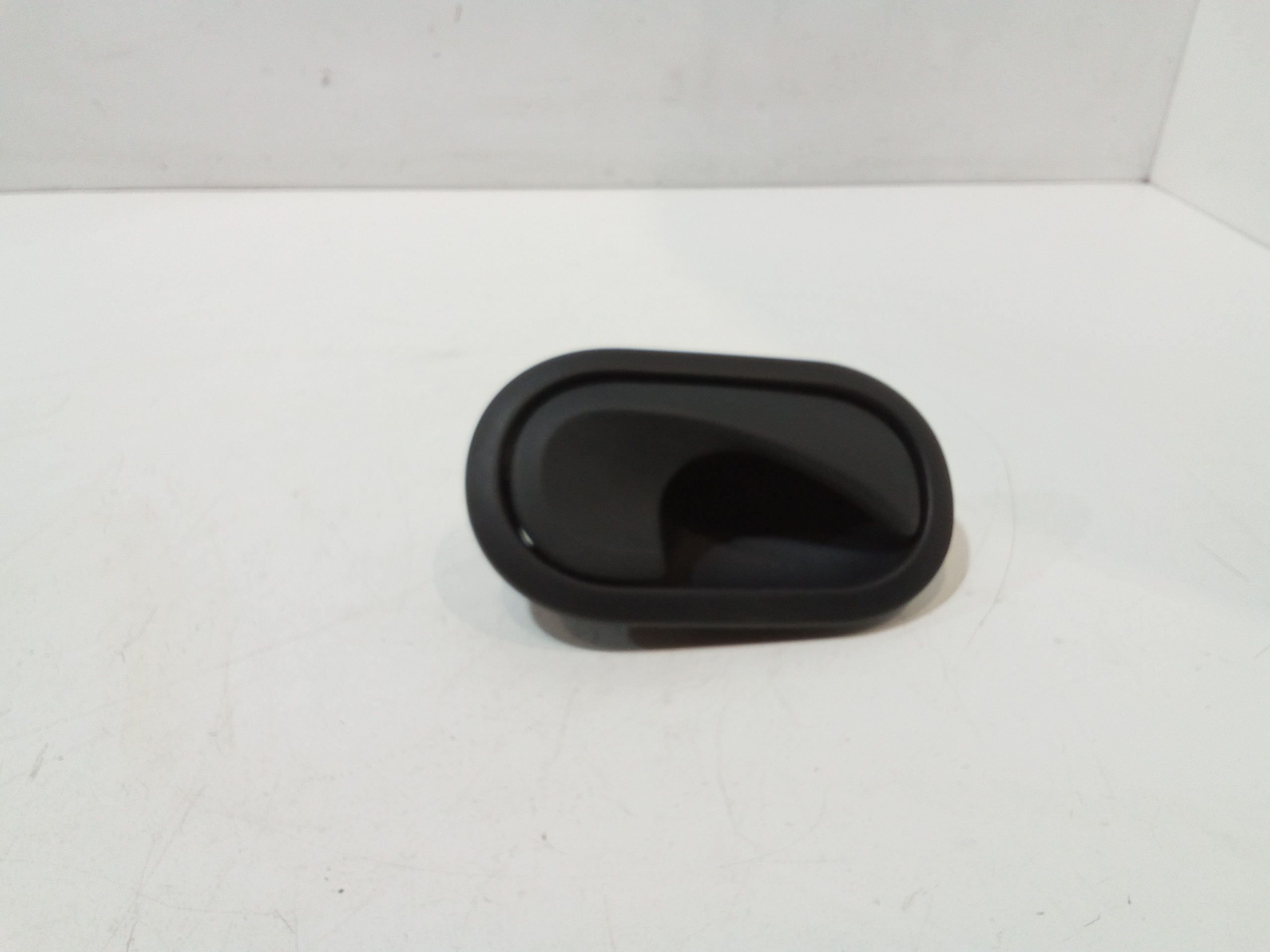 Maniglia Int. Apertura Porta Ant. Destro Usato