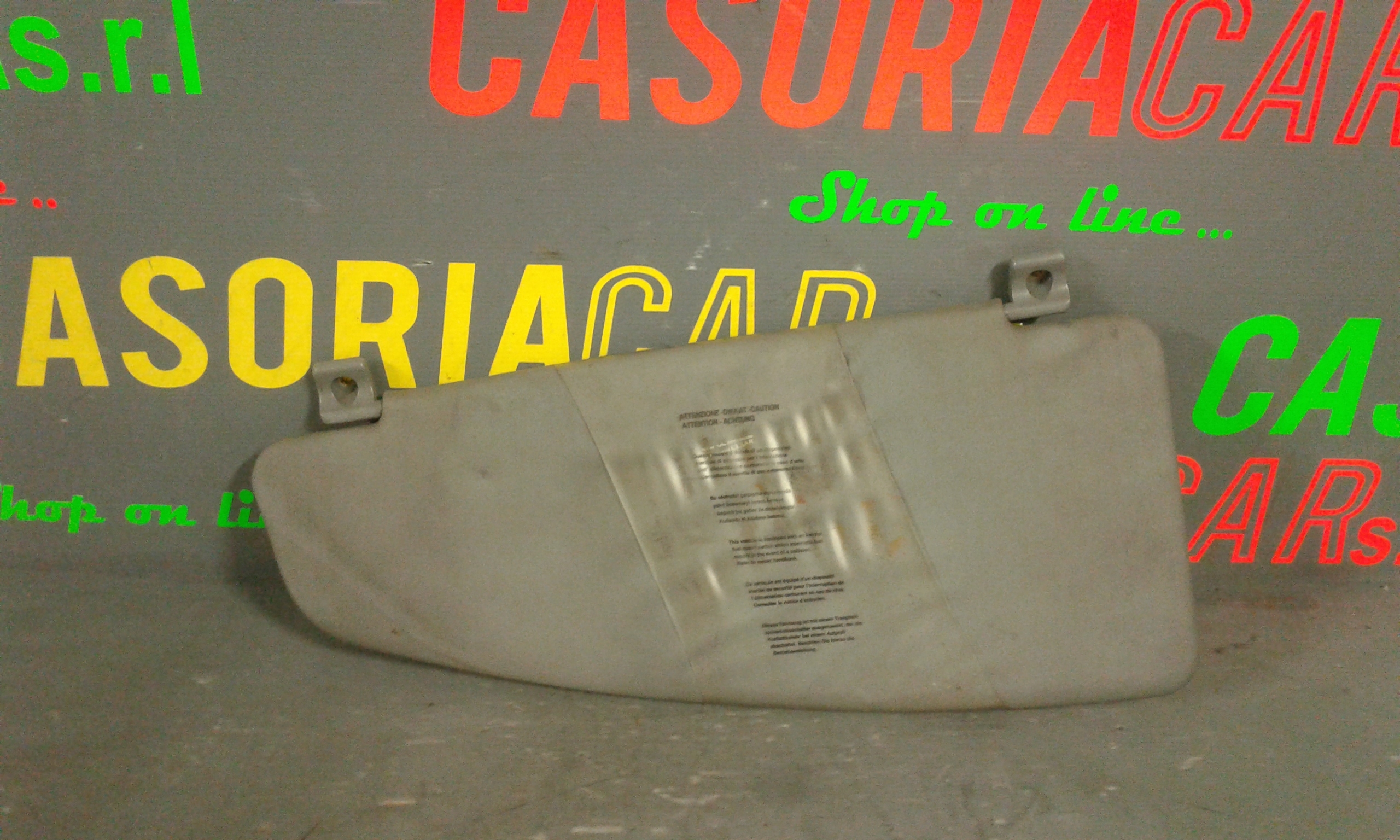 Aletta Parasole Parabrezza Sinistro 735294018 Usato